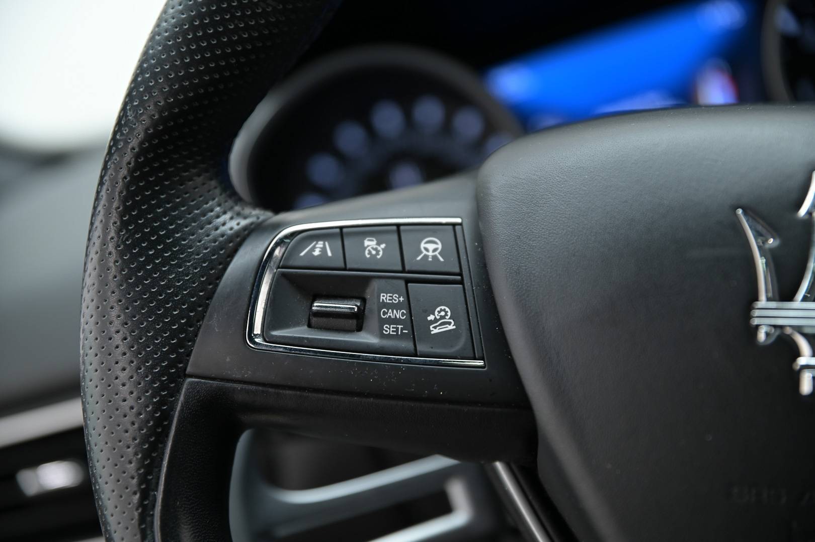 MASERATI Levante - Foto 21