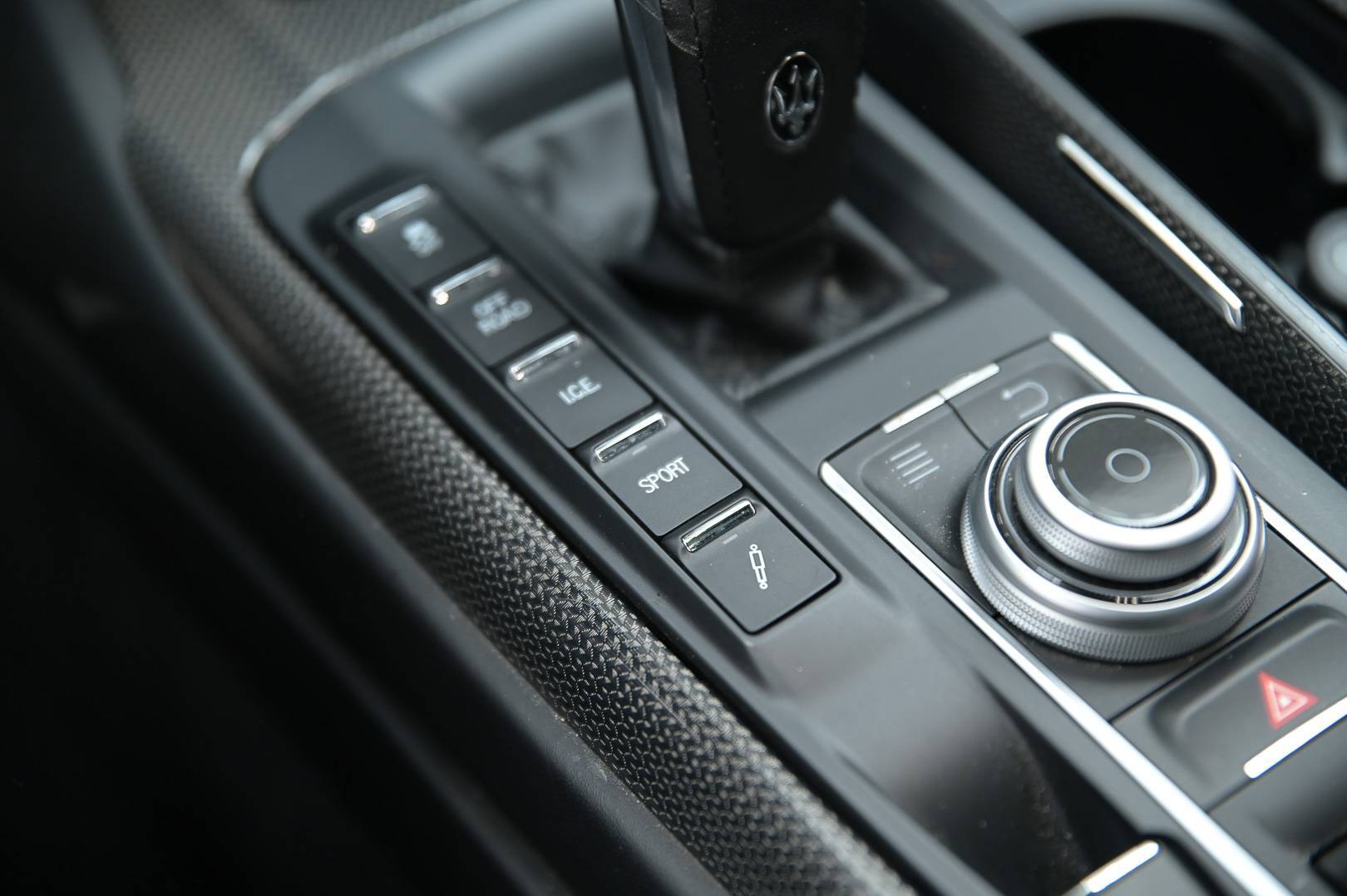 MASERATI Levante - Foto 25