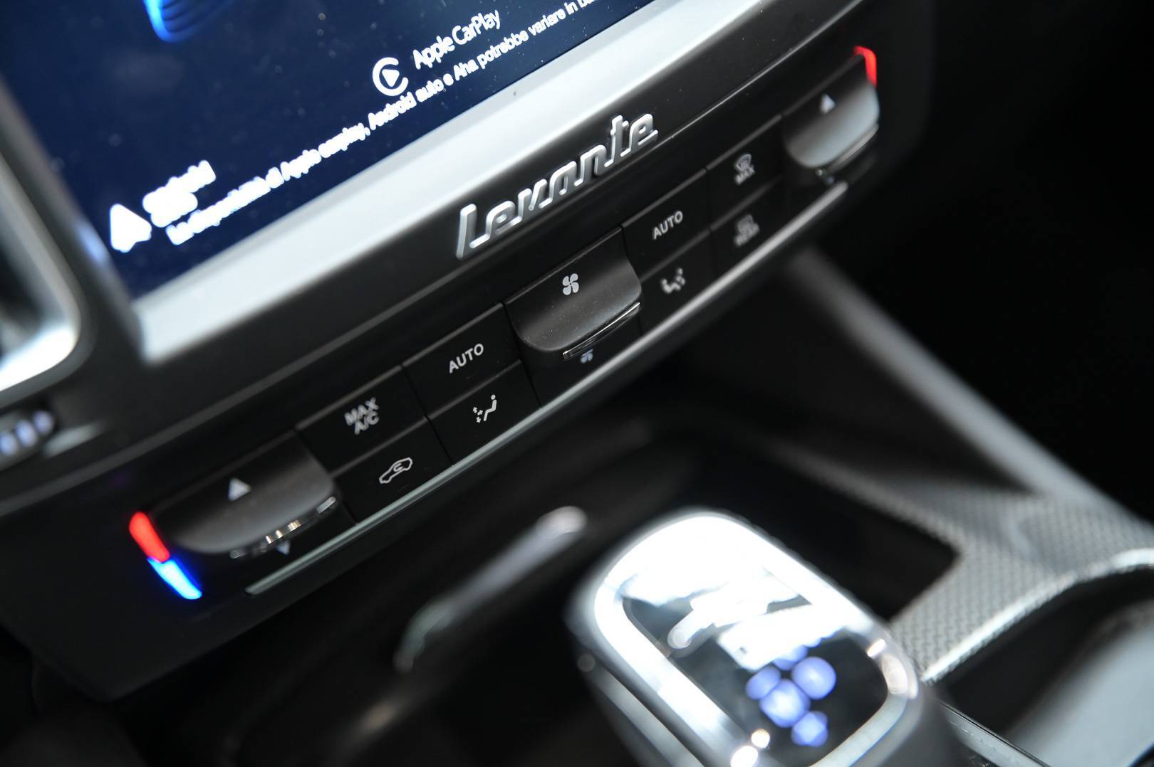 MASERATI Levante - Foto 27