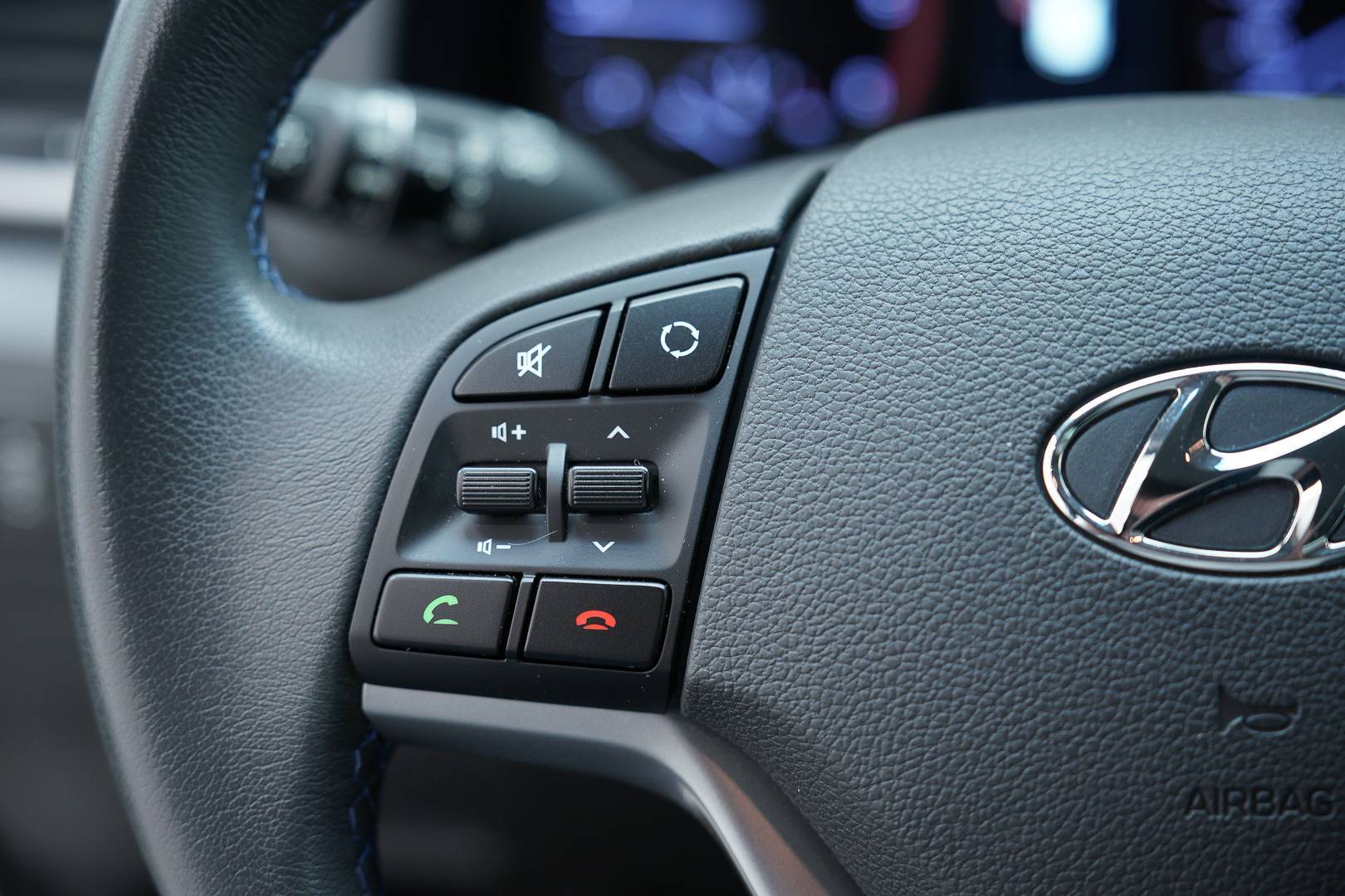 HYUNDAI Tucson - Foto 12