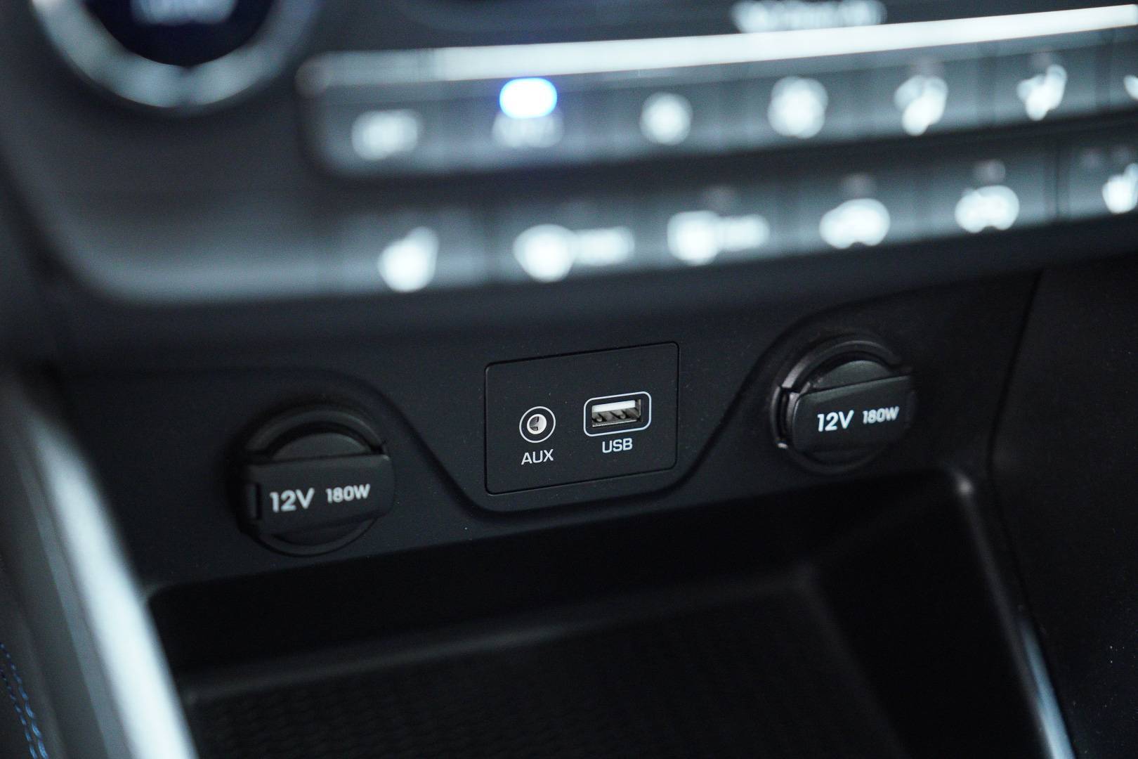 HYUNDAI Tucson - Foto 18