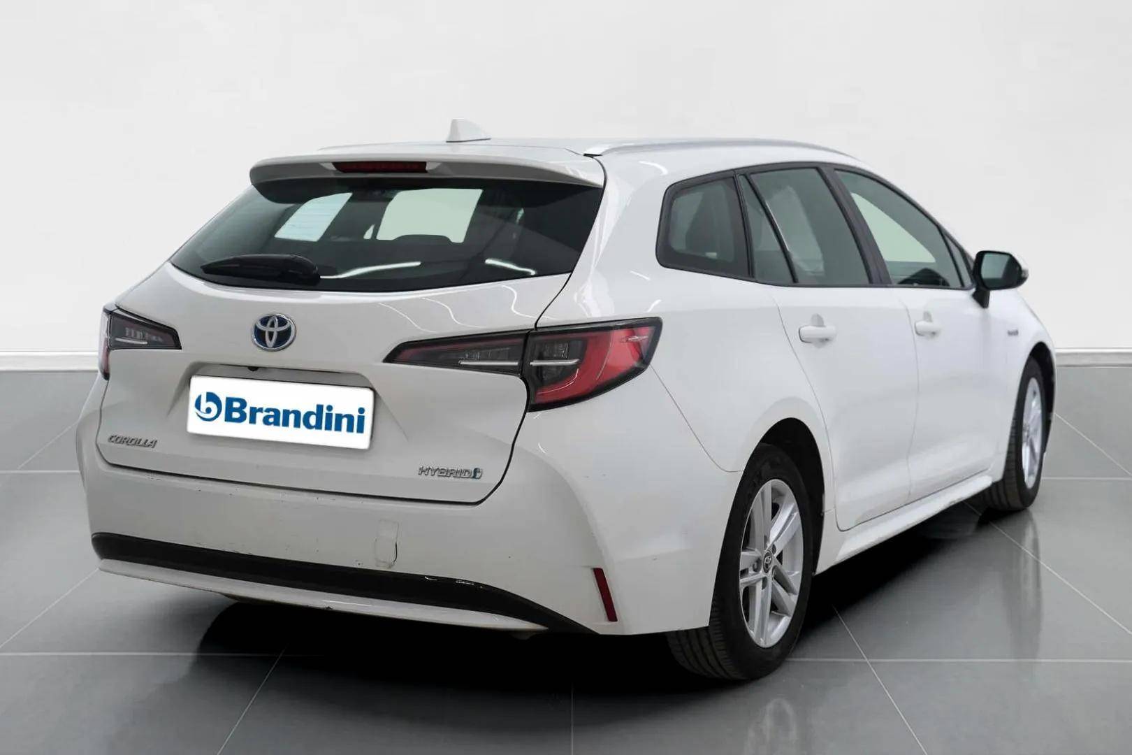 TOYOTA Corolla Touring - Foto 8