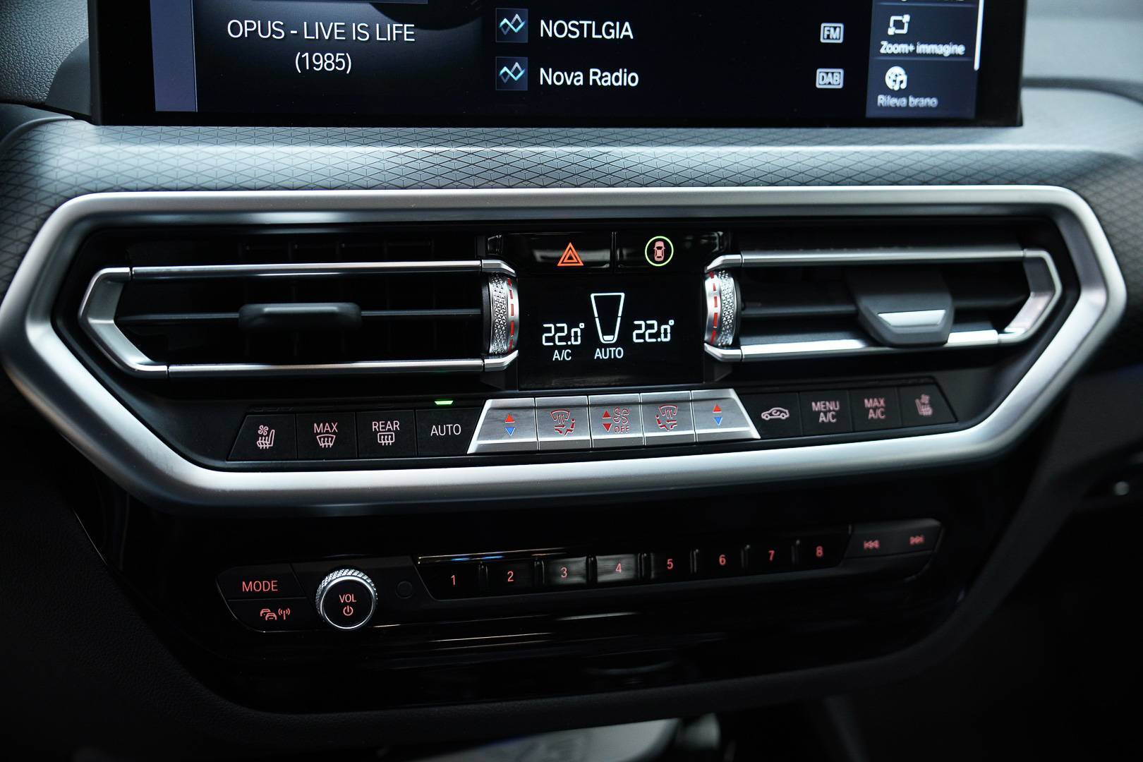 BMW X3 - Foto 19