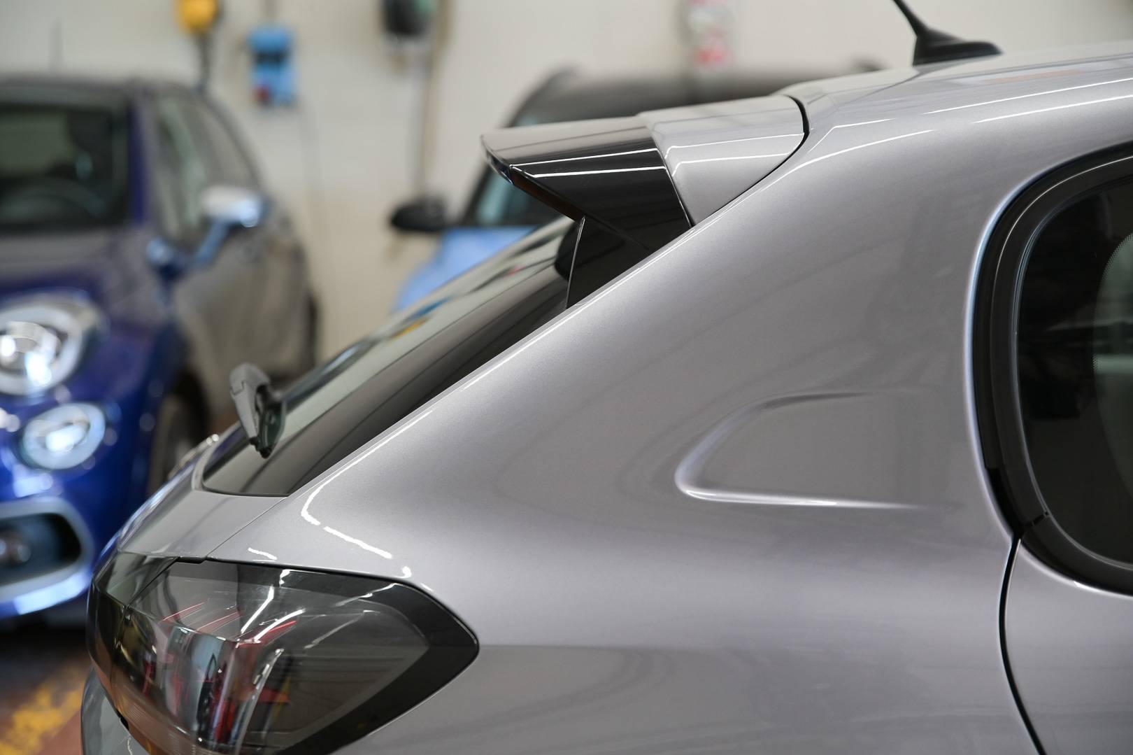 PEUGEOT 208 - Foto 6
