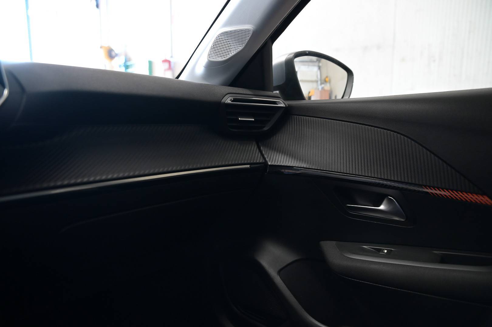 PEUGEOT 208 - Foto 13