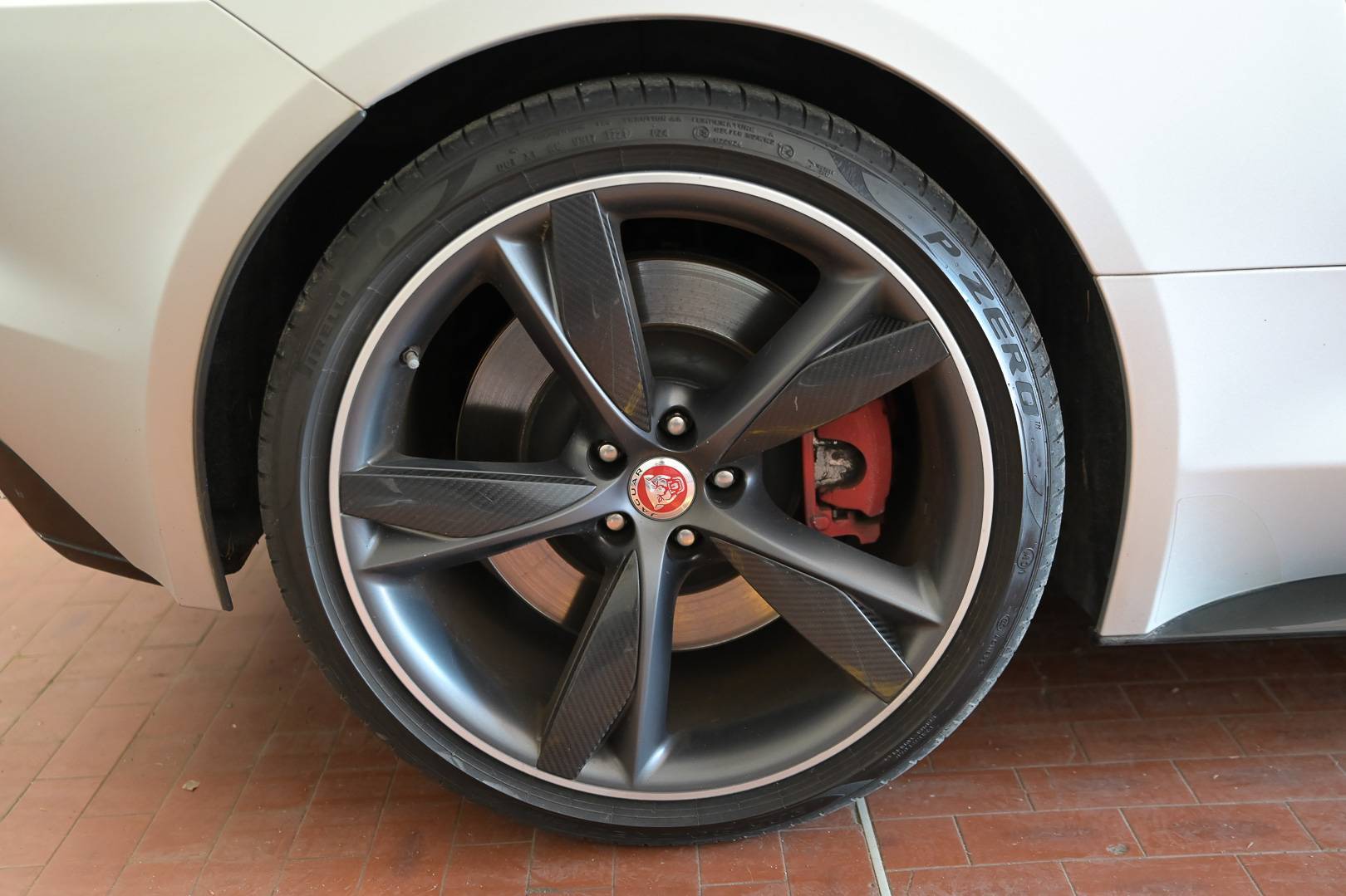 JAGUAR F-Type - Foto 8