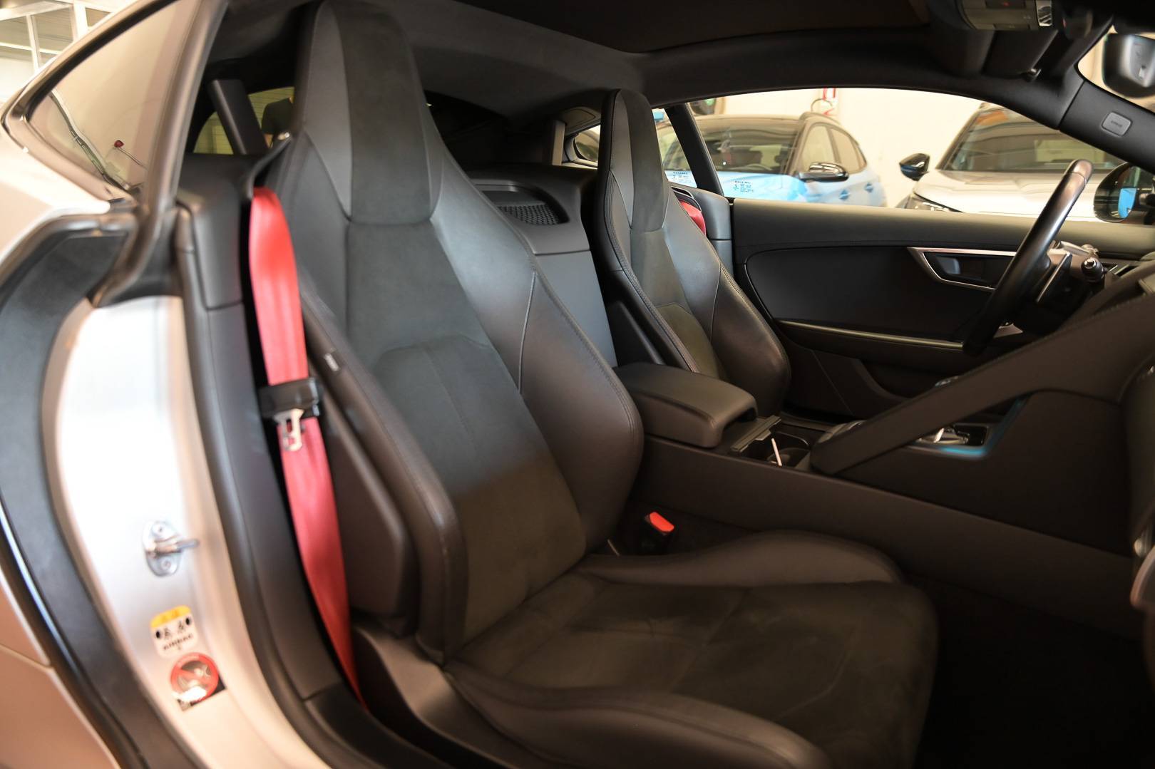 JAGUAR F-Type - Foto 28