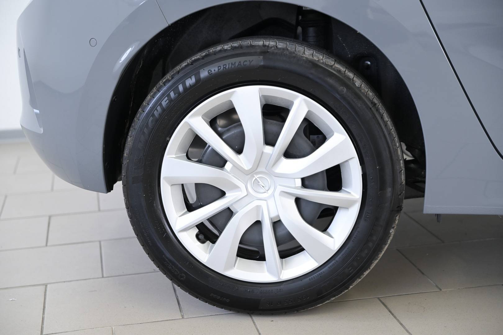 OPEL Corsa - Foto 7