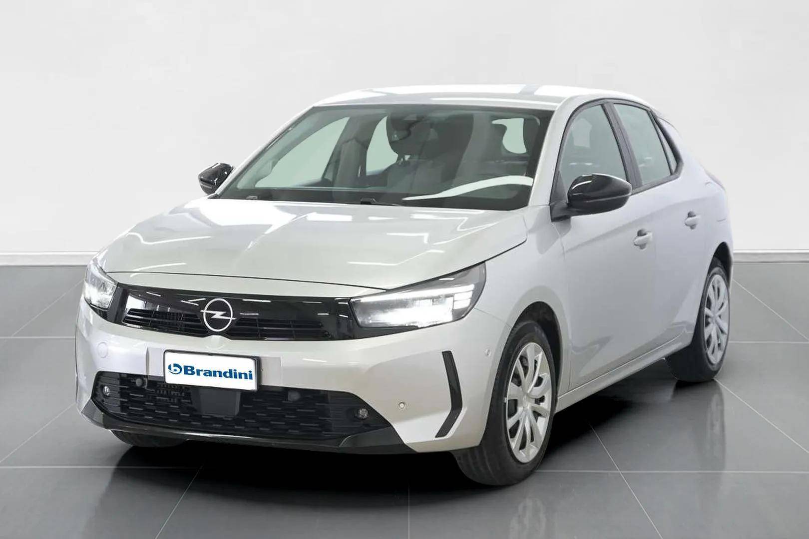 OPEL Corsa - Foto 1