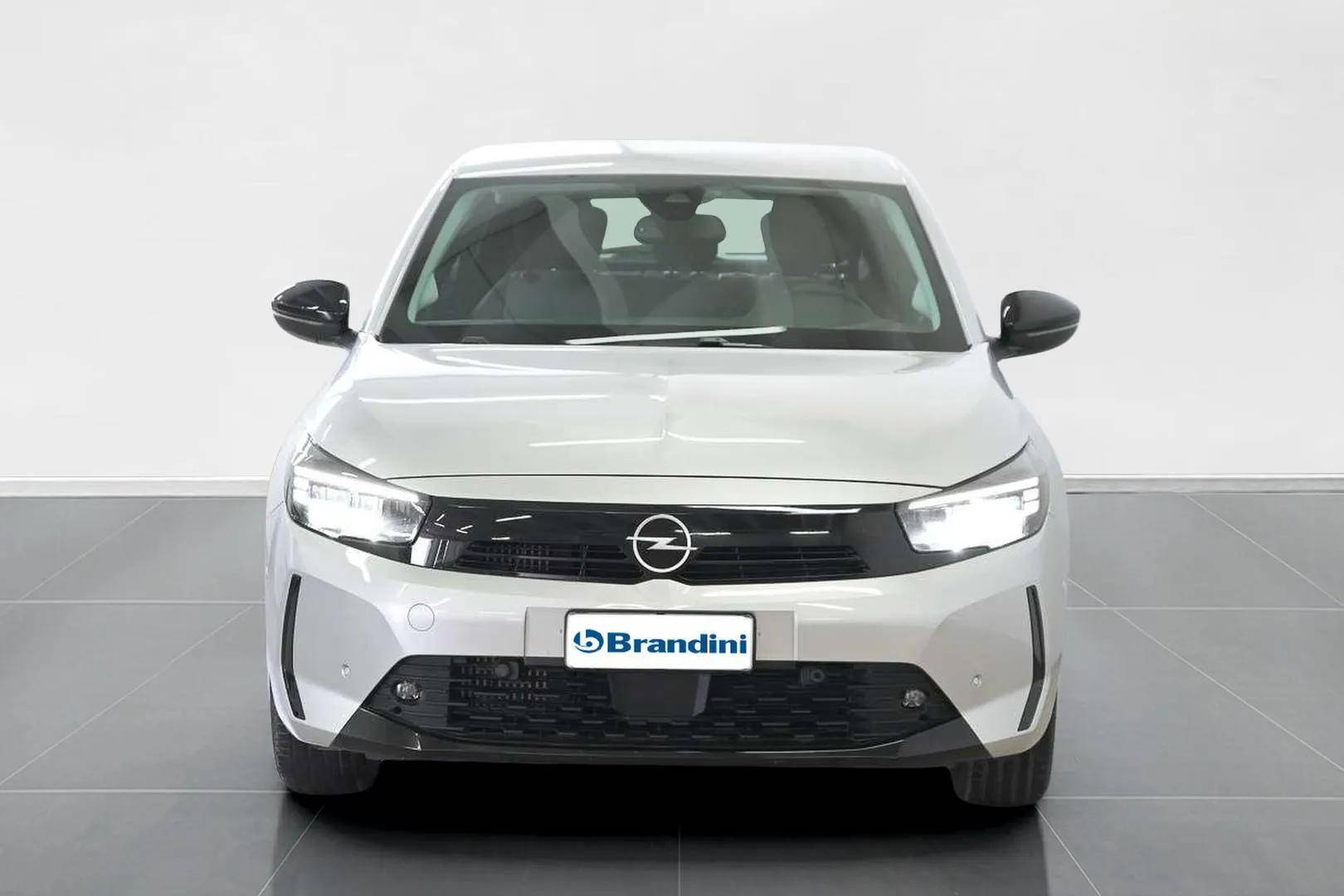 OPEL Corsa - Foto 2