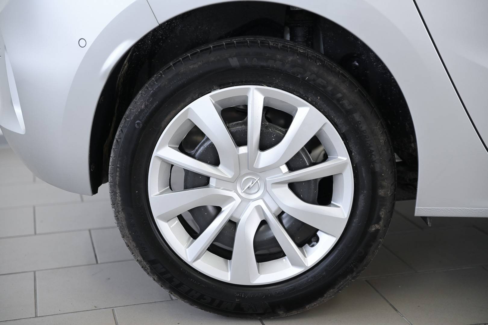 OPEL Corsa - Foto 7