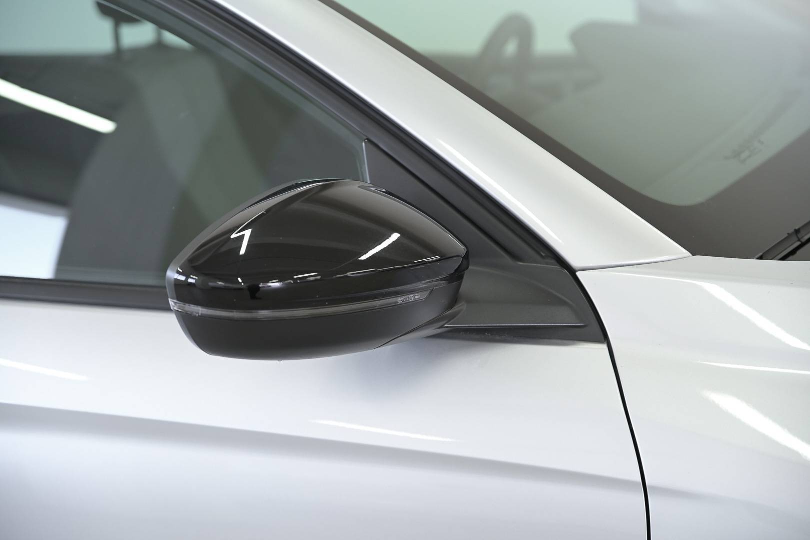 OPEL Corsa - Foto 8