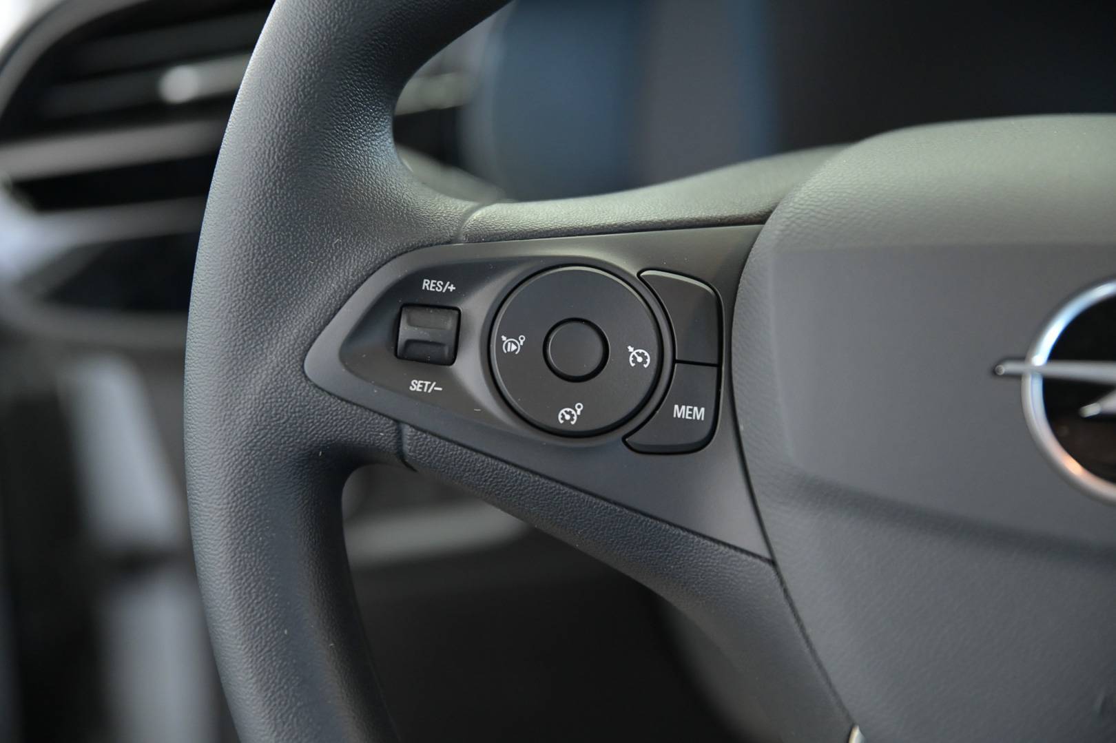 OPEL Corsa - Foto 17