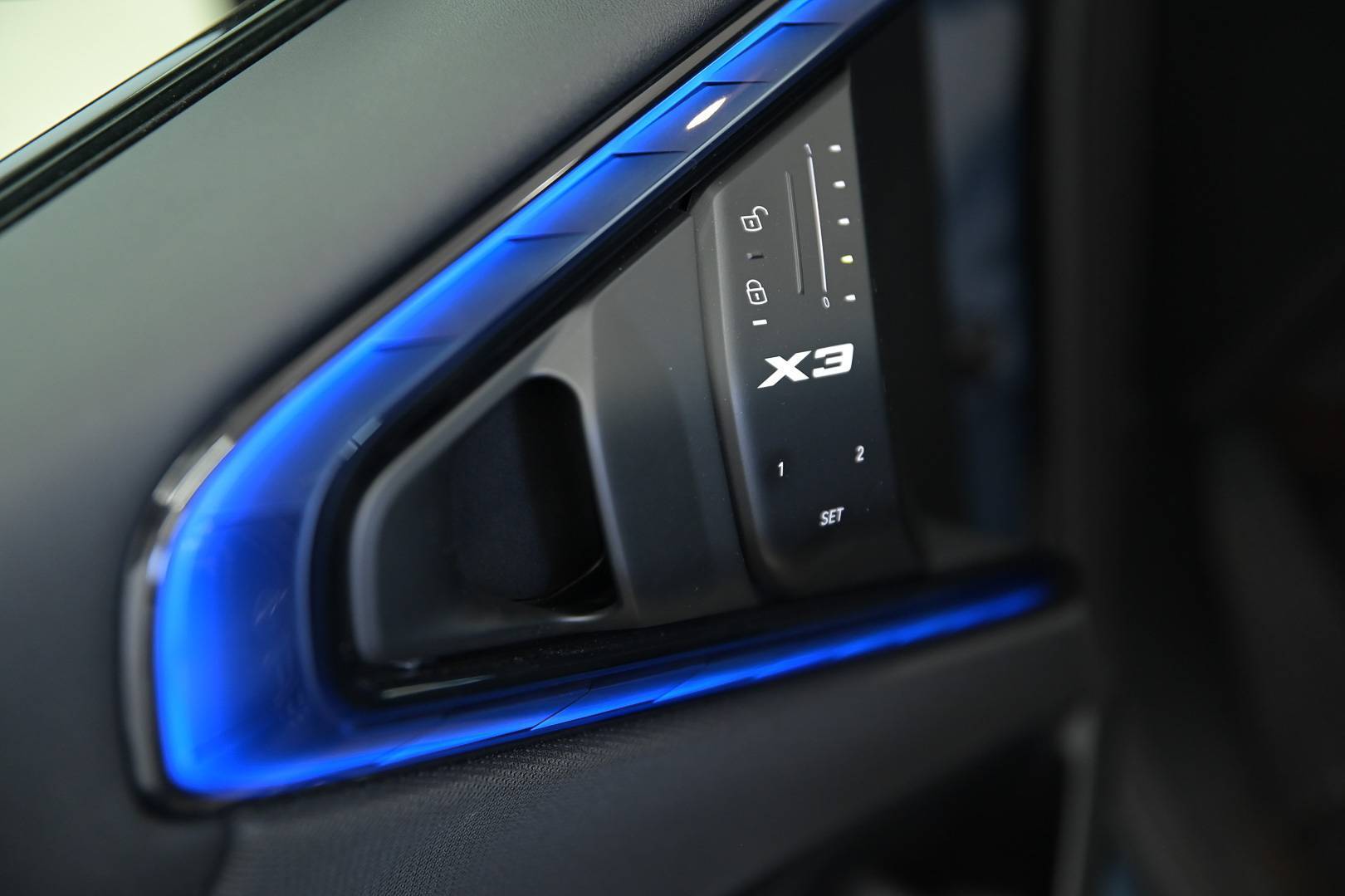 BMW X3 - Foto 12