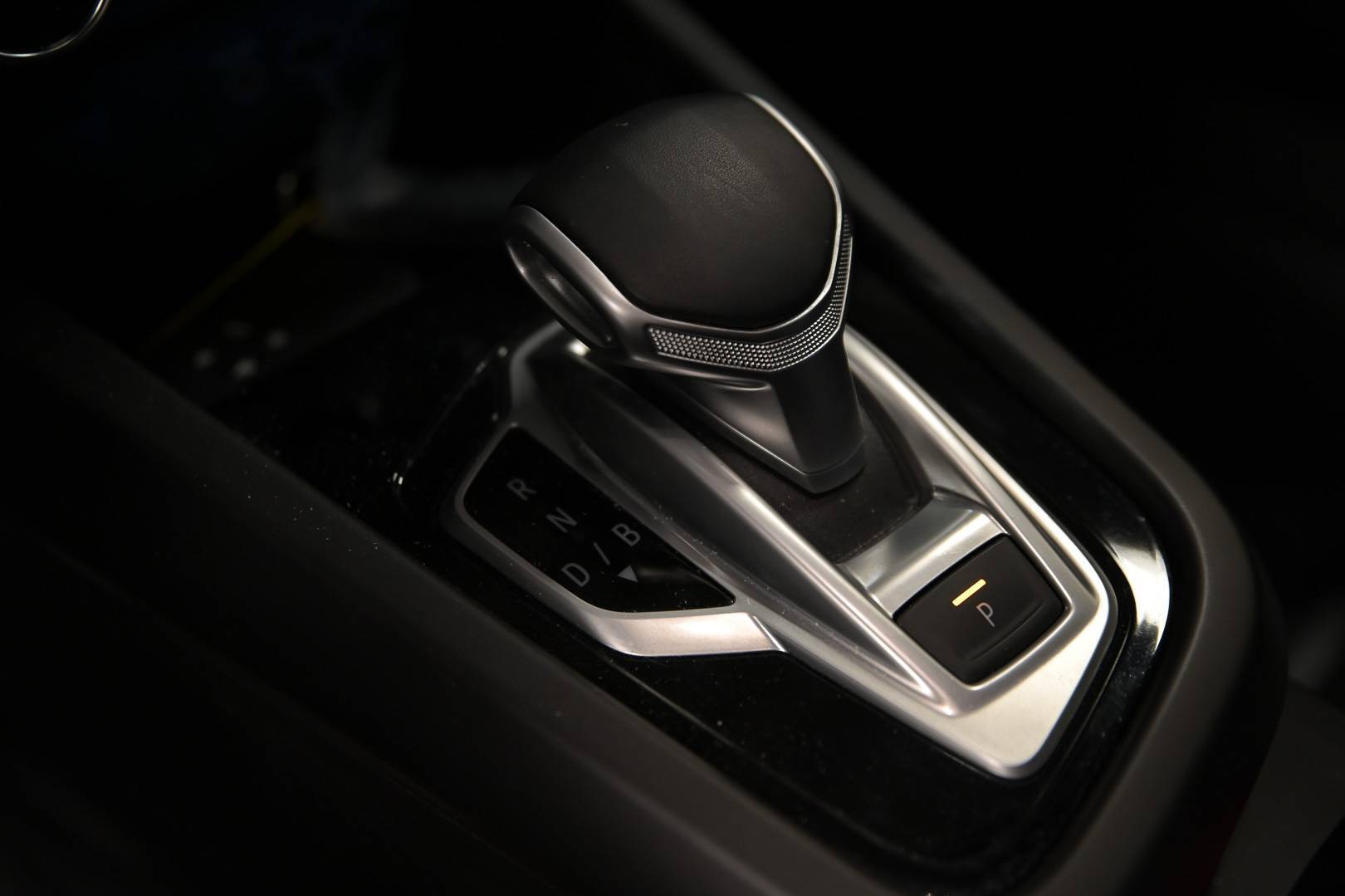 RENAULT Arkana - Foto 23