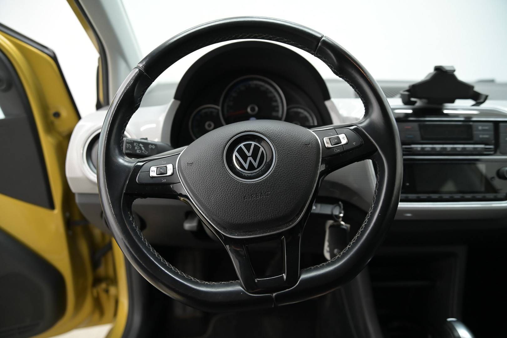 VOLKSWAGEN up! - Foto 17