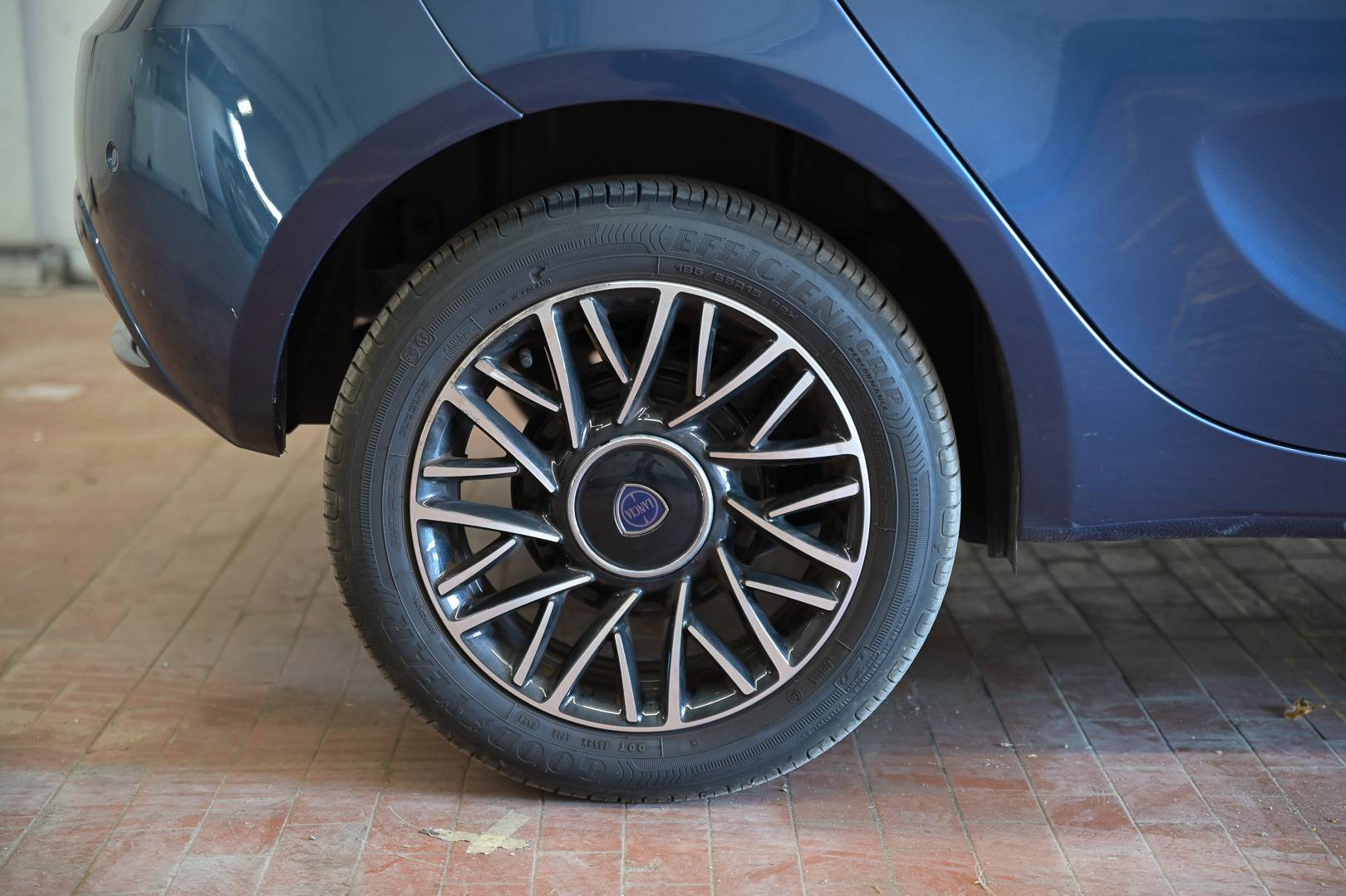LANCIA Ypsilon - Foto 7
