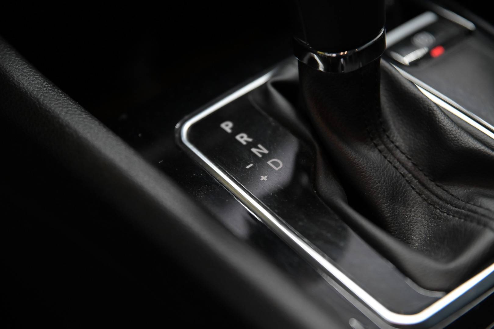 JEEP Compass - Foto 15
