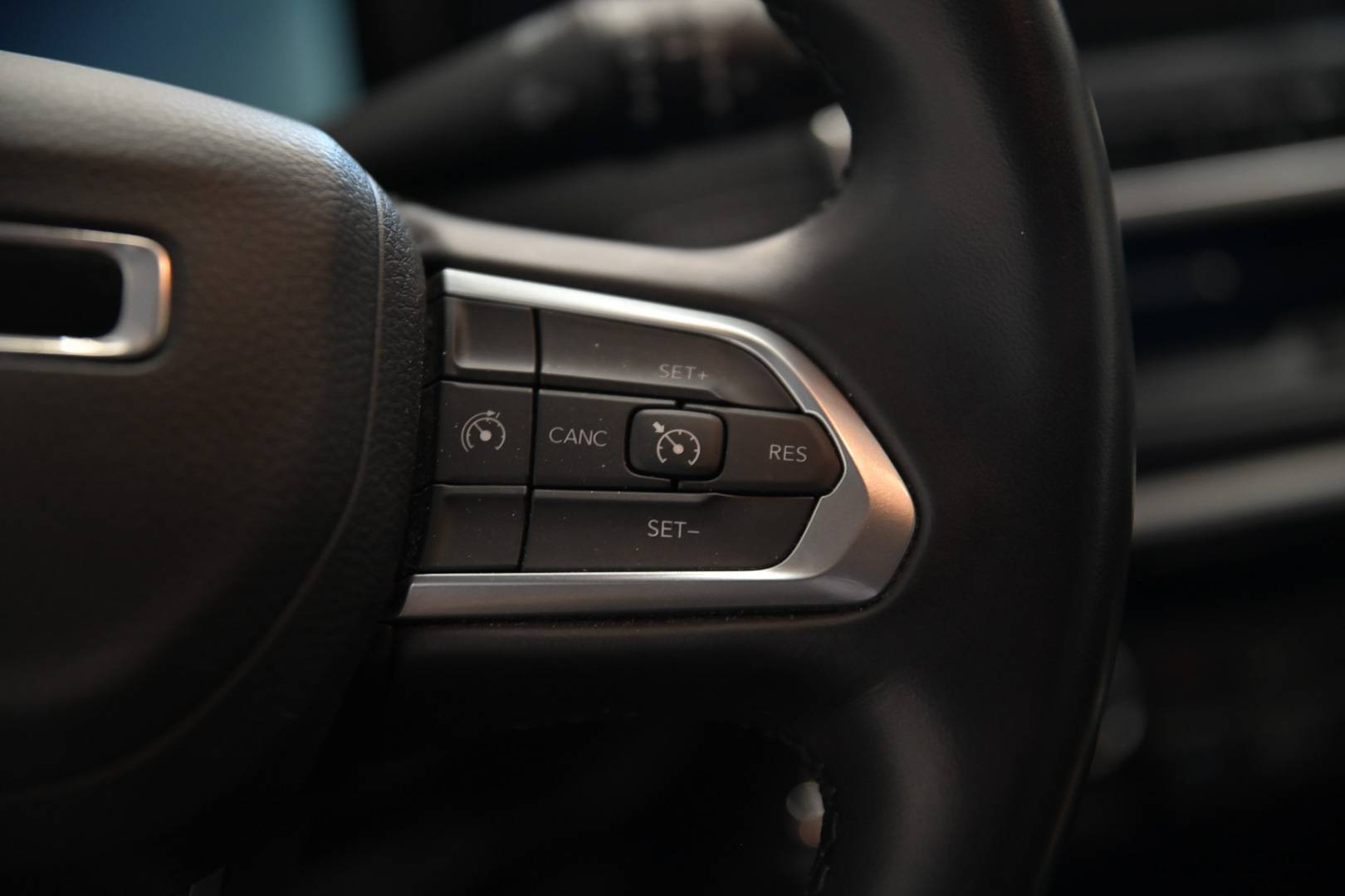 JEEP Compass - Foto 20