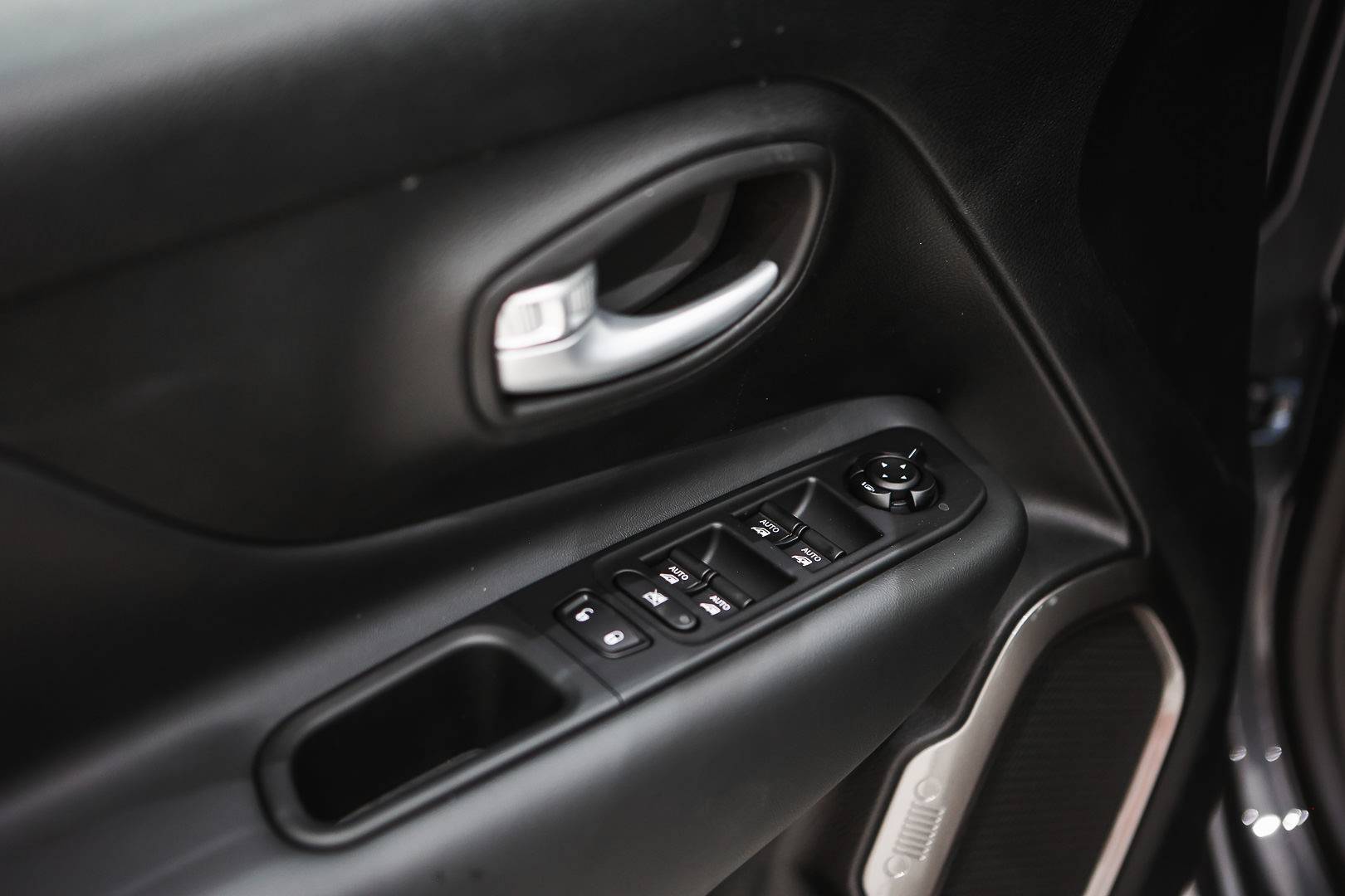 JEEP Renegade - Foto 10