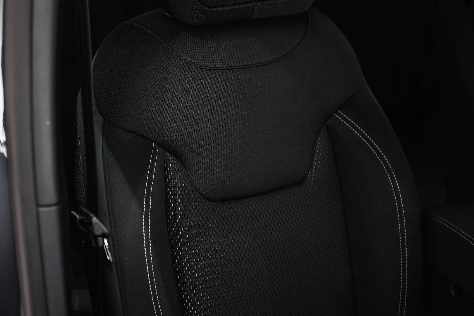 JEEP Renegade - Foto 23