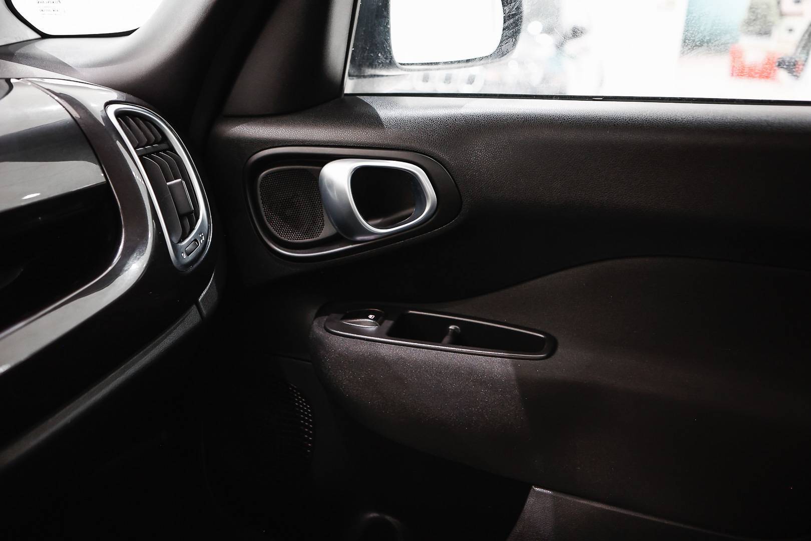 FIAT 500L - Foto 22