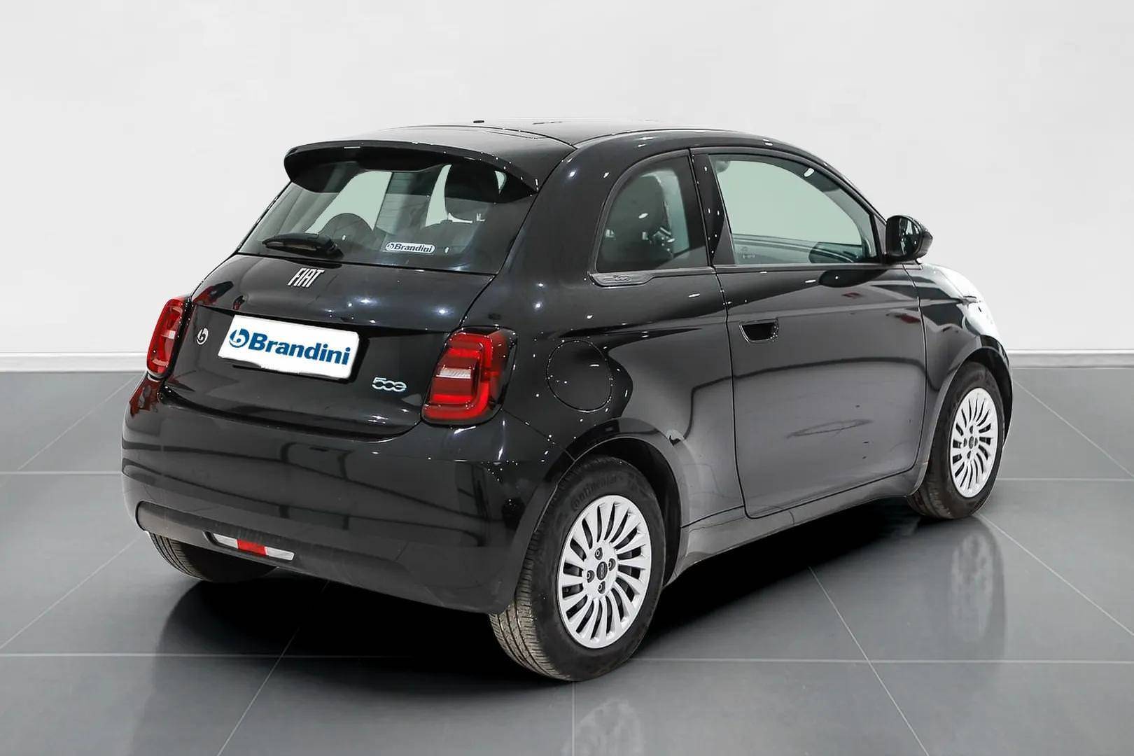 FIAT 500e - Foto 8