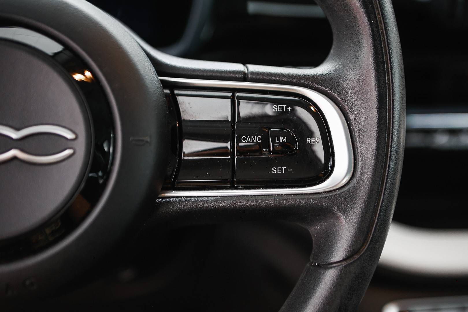 FIAT 500e - Foto 13