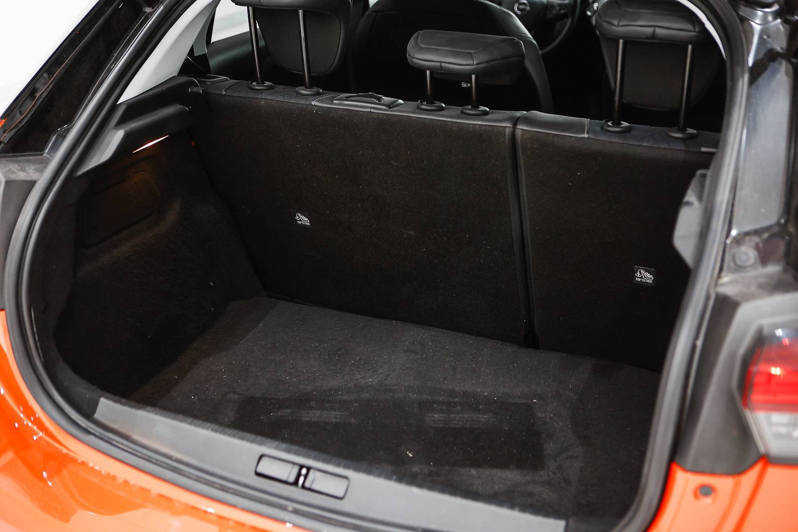 OPEL Corsa - Foto 9