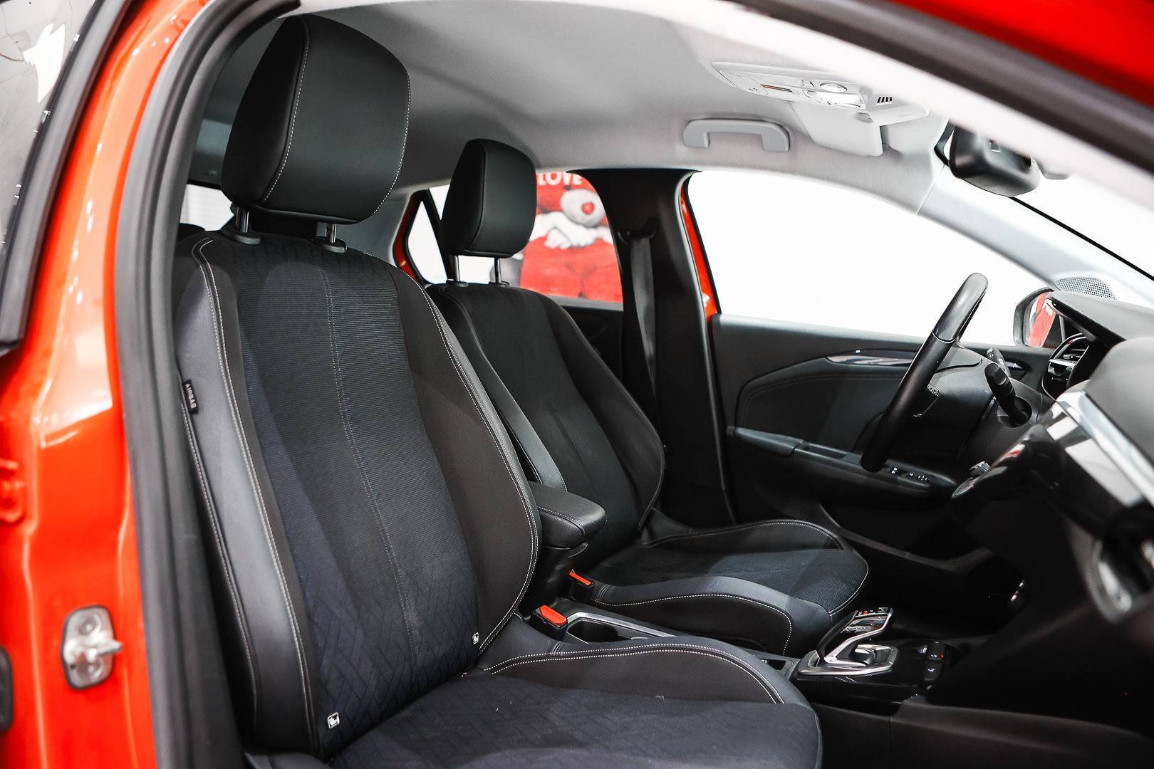 OPEL Corsa - Foto 24