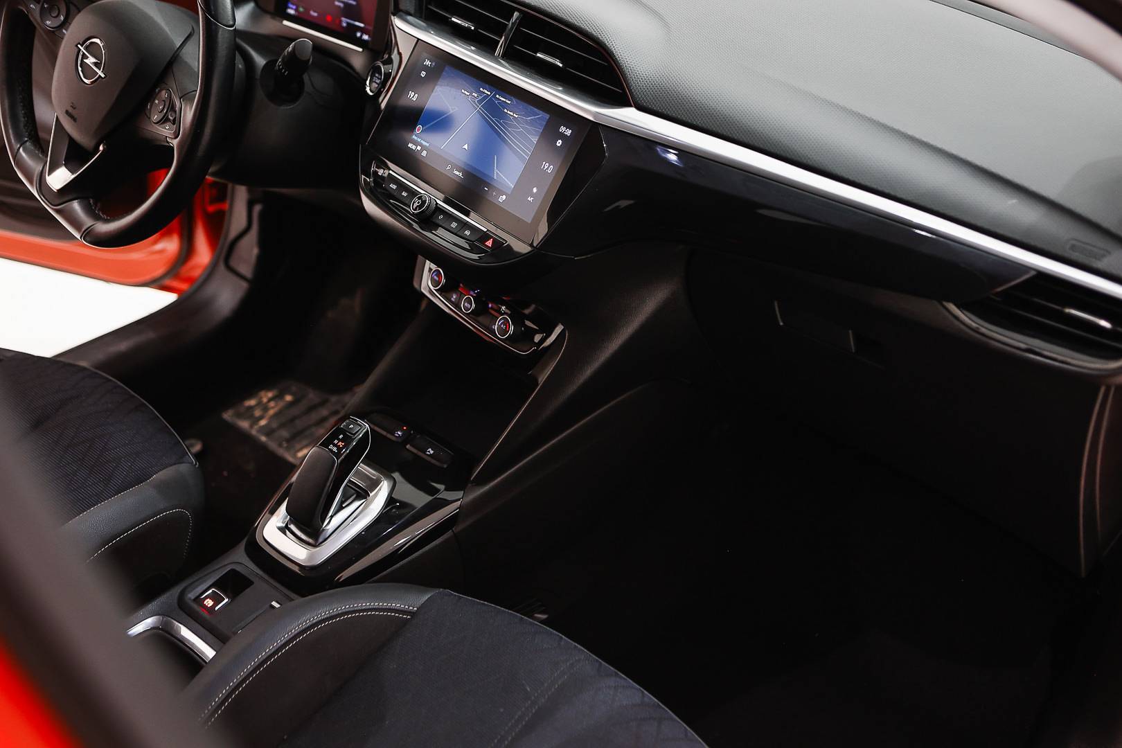 OPEL Corsa - Foto 28