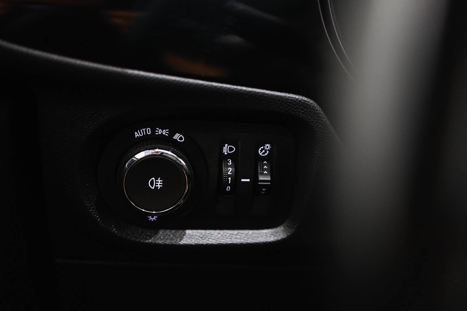 OPEL Corsa - Foto 15