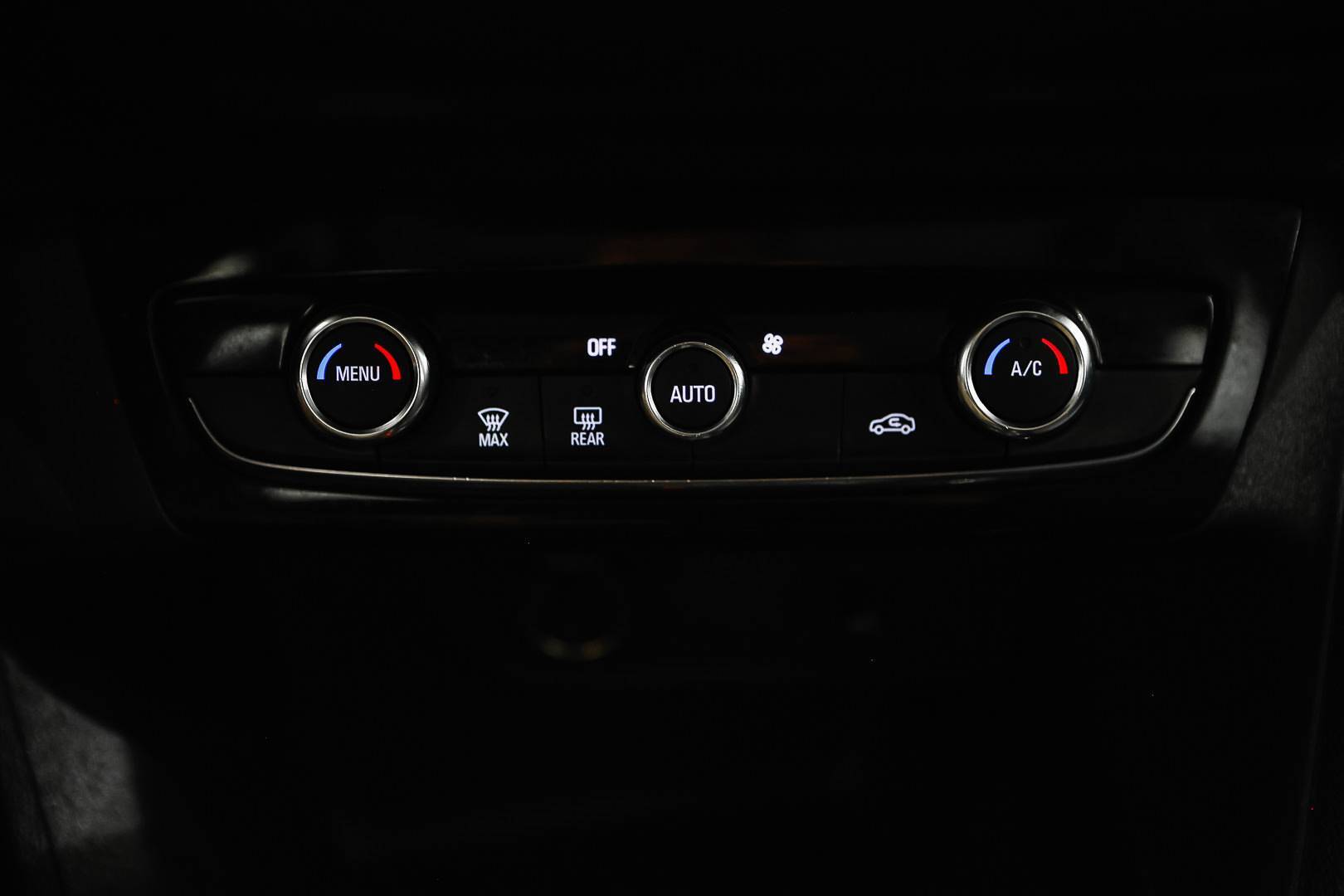OPEL Corsa - Foto 20