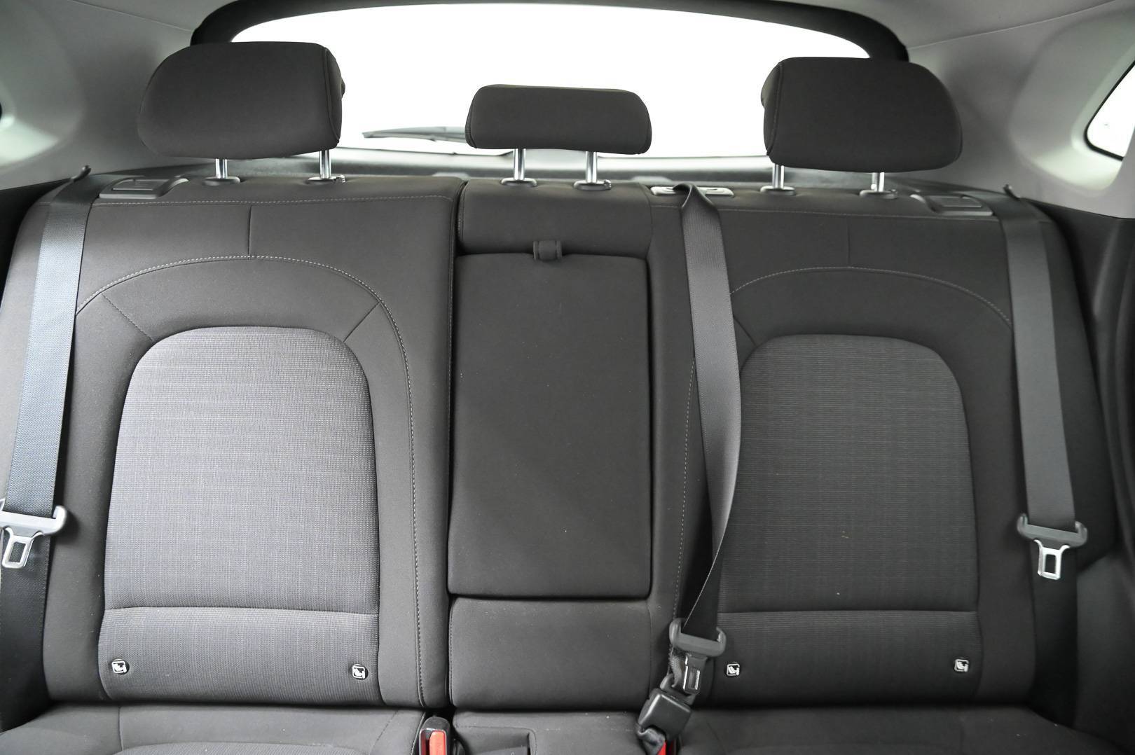 HYUNDAI Kona - Foto 7