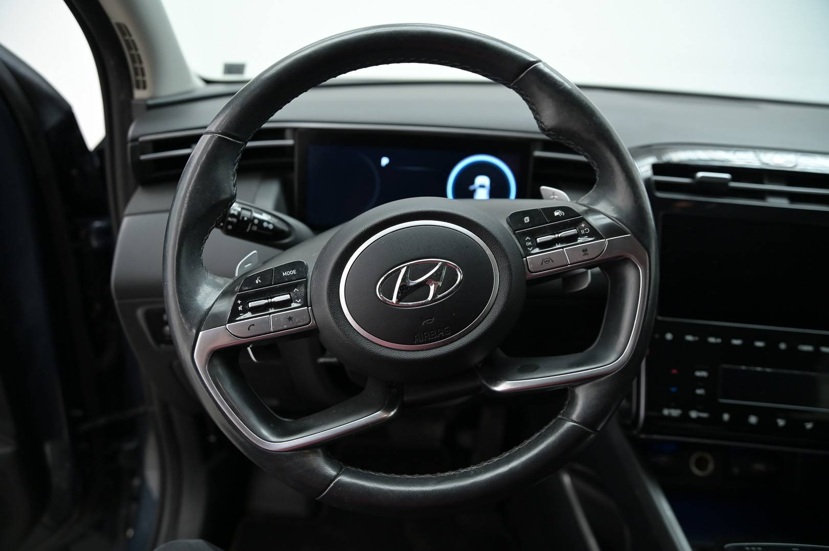 HYUNDAI Tucson - Foto 19