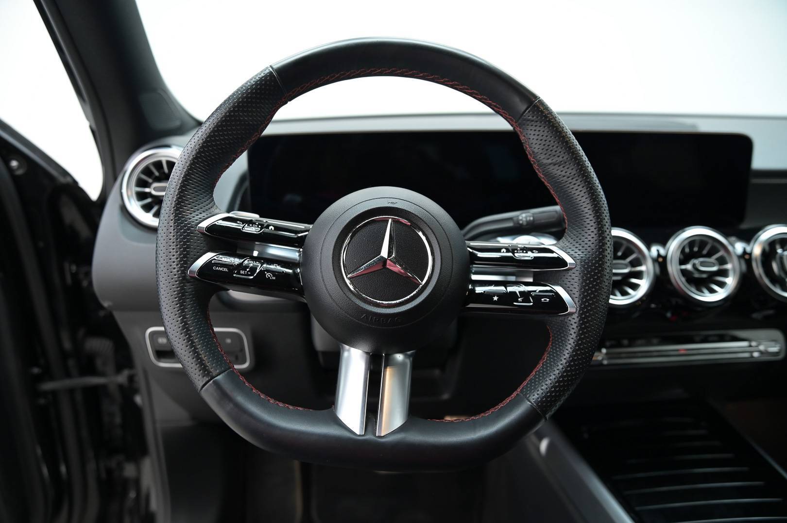 MERCEDES GLB - Foto 20