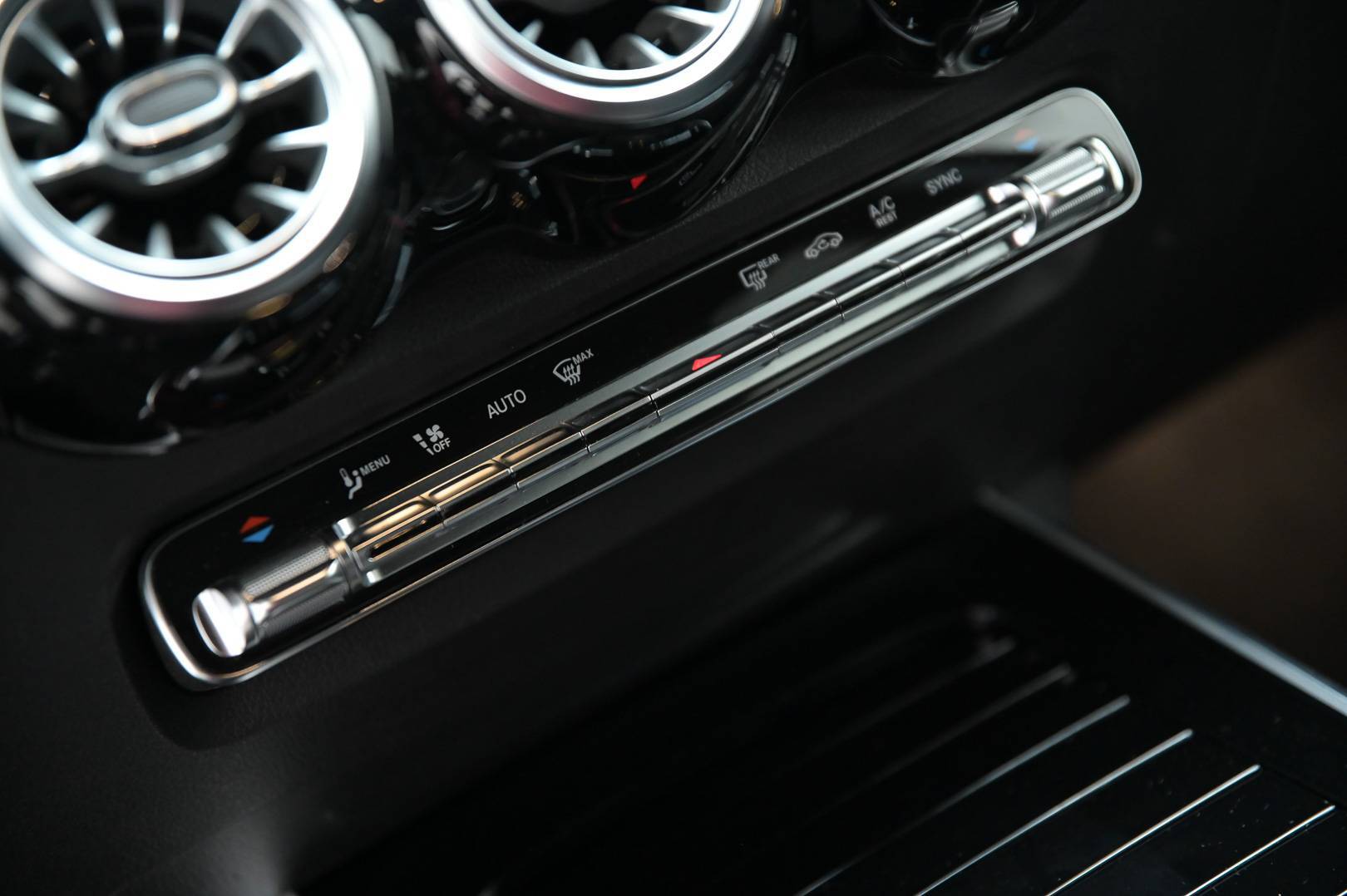 MERCEDES GLB - Foto 26