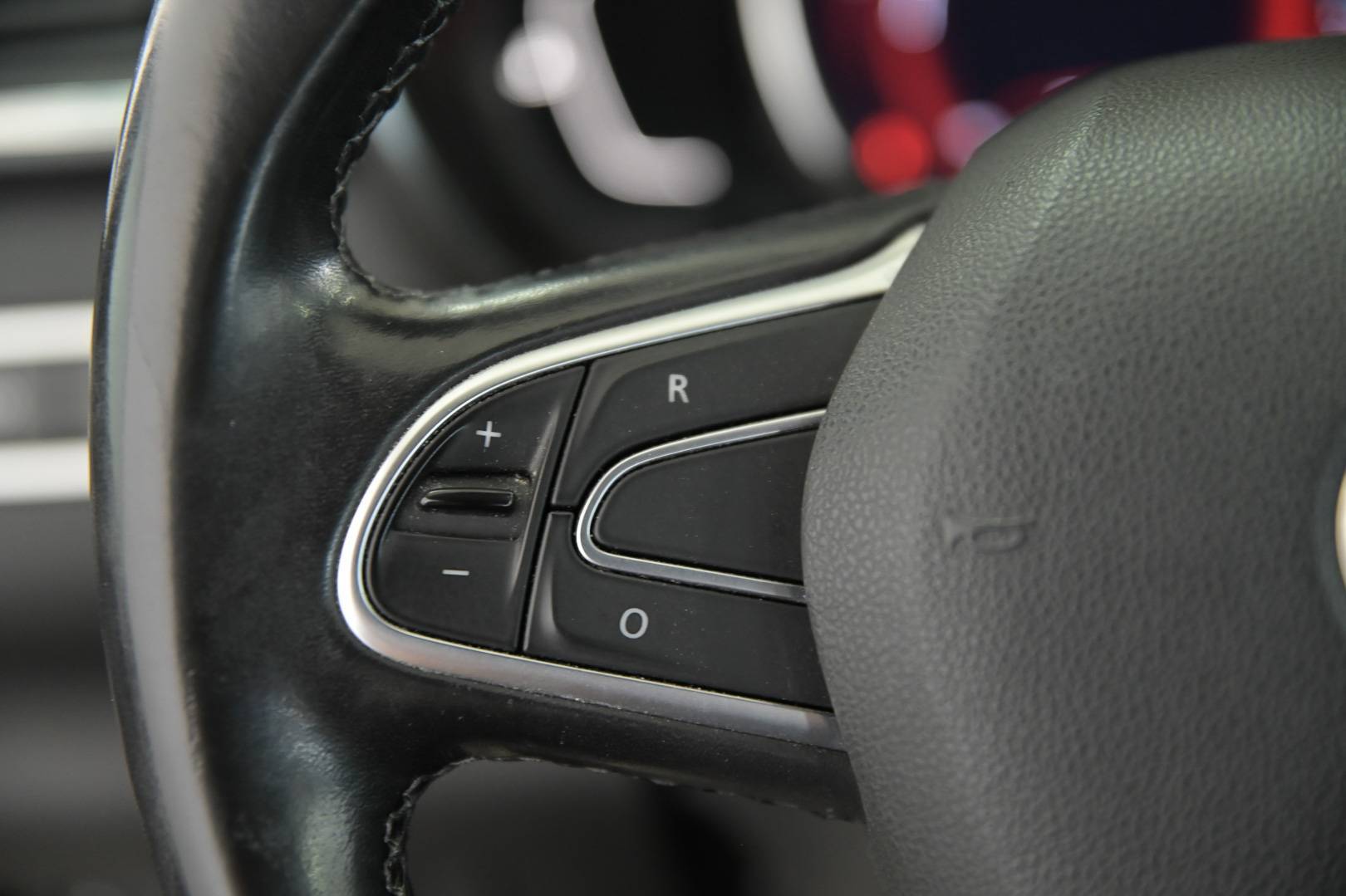 RENAULT Kadjar - Foto 16