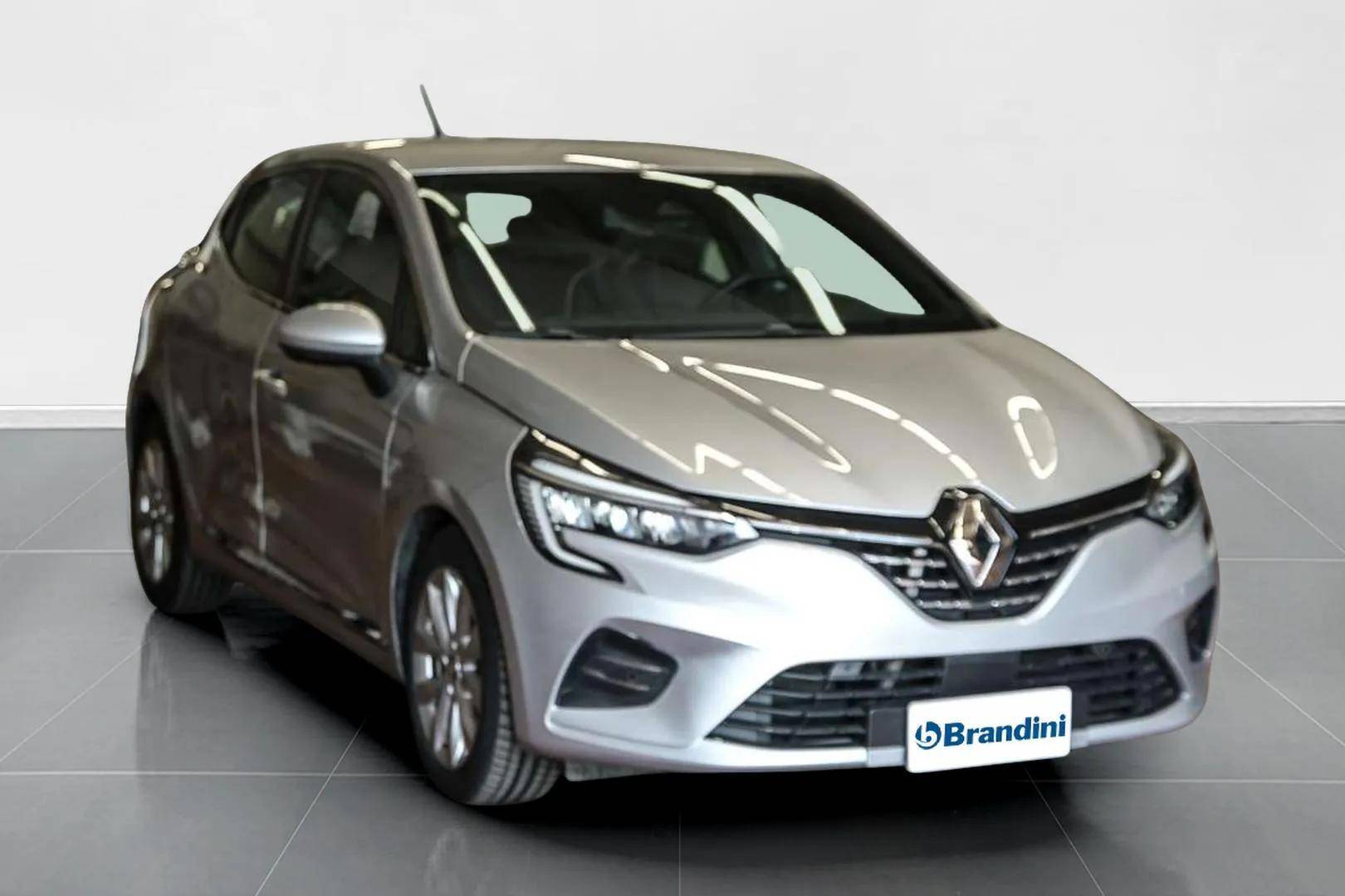 RENAULT Clio - Foto 3