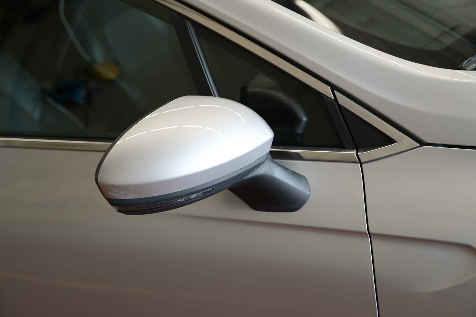 RENAULT Clio - Foto 8