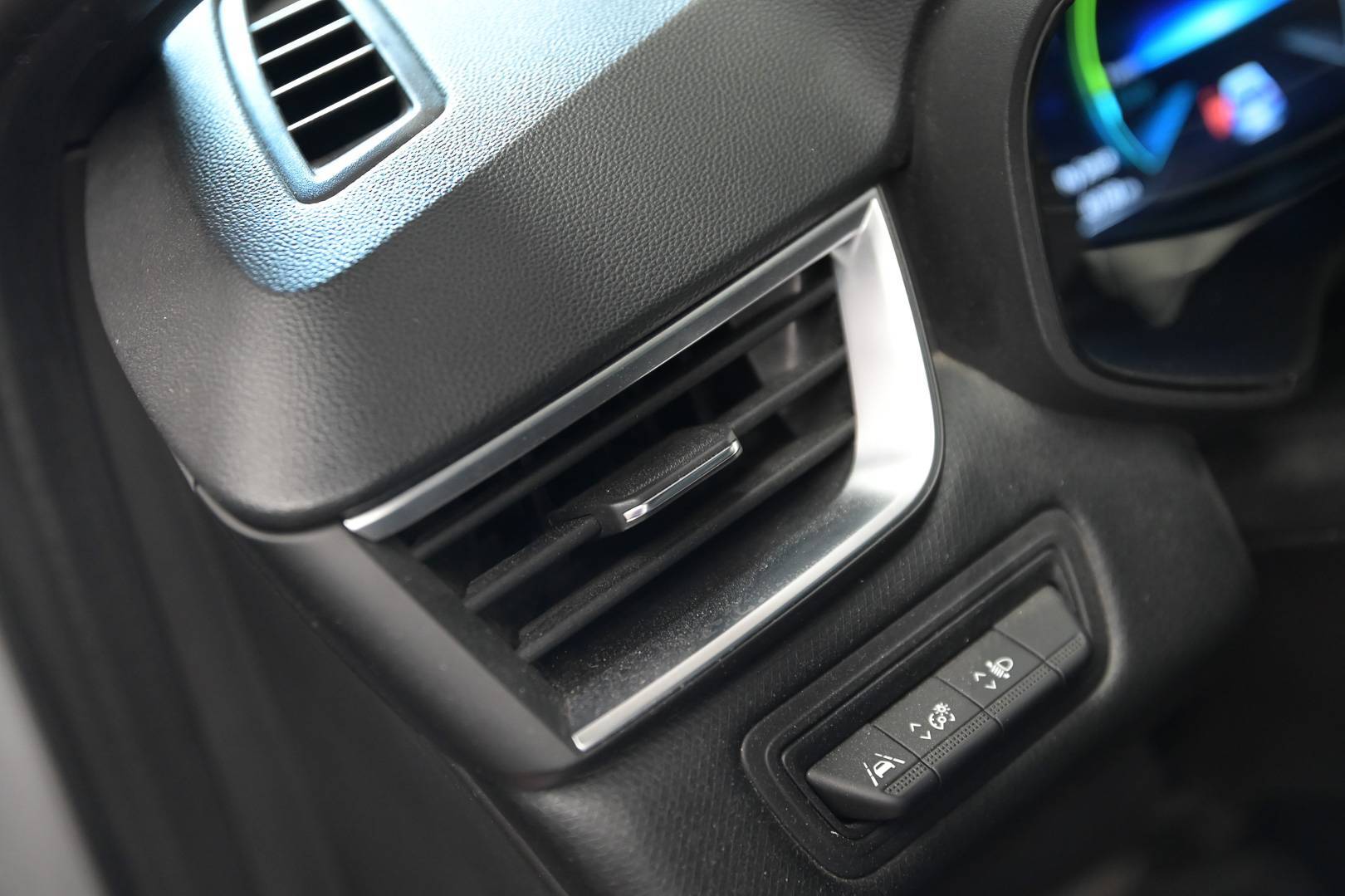 RENAULT Clio - Foto 11
