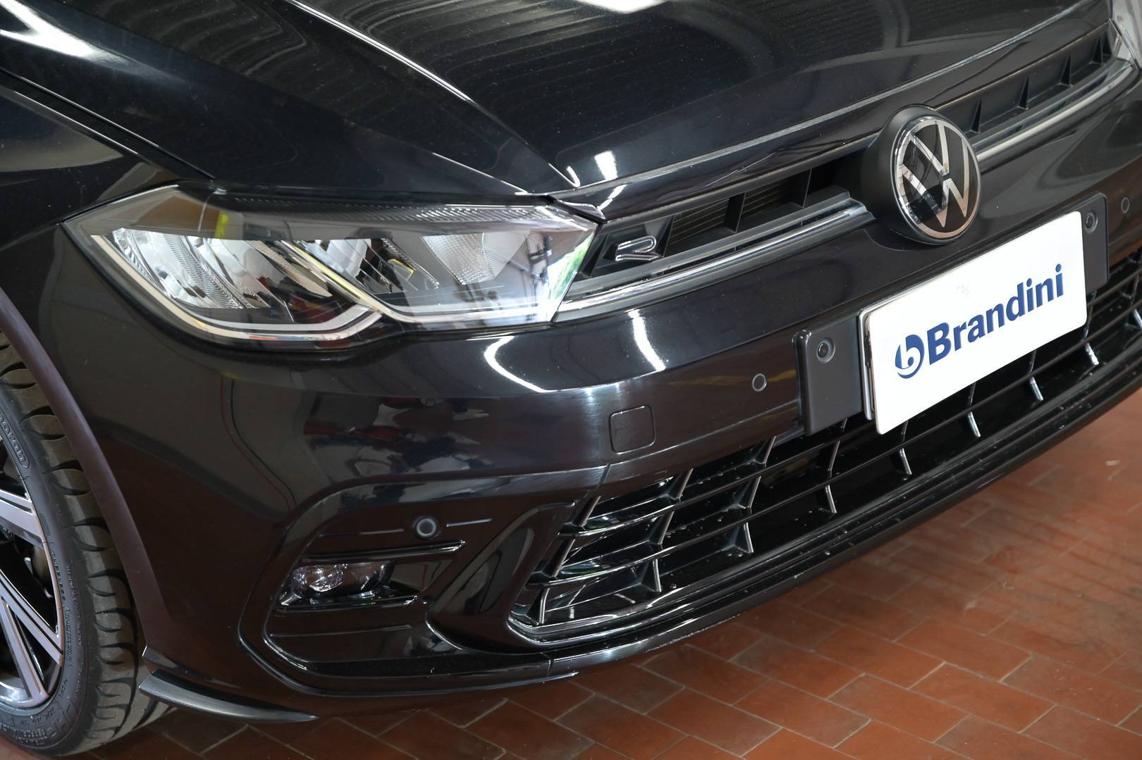VOLKSWAGEN Polo - Foto 9
