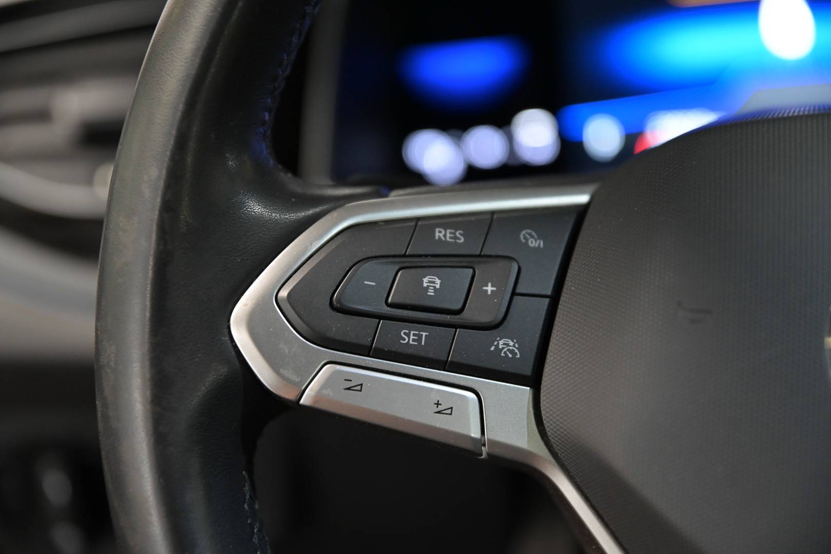VOLKSWAGEN Polo - Foto 16