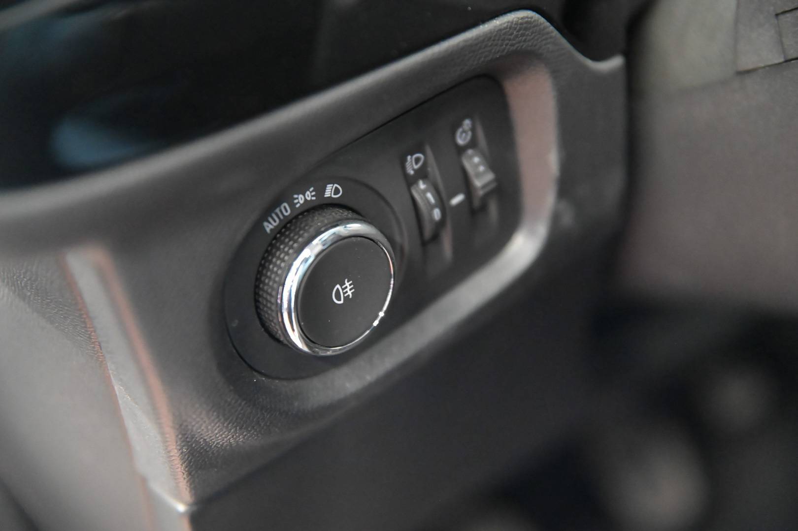 OPEL Corsa - Foto 12