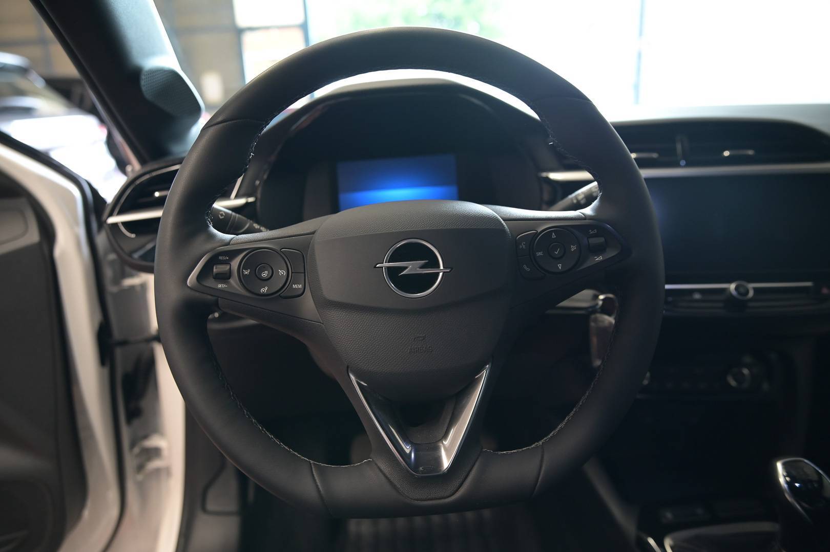 OPEL Corsa - Foto 16