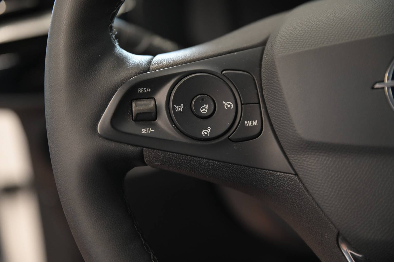 OPEL Corsa - Foto 17