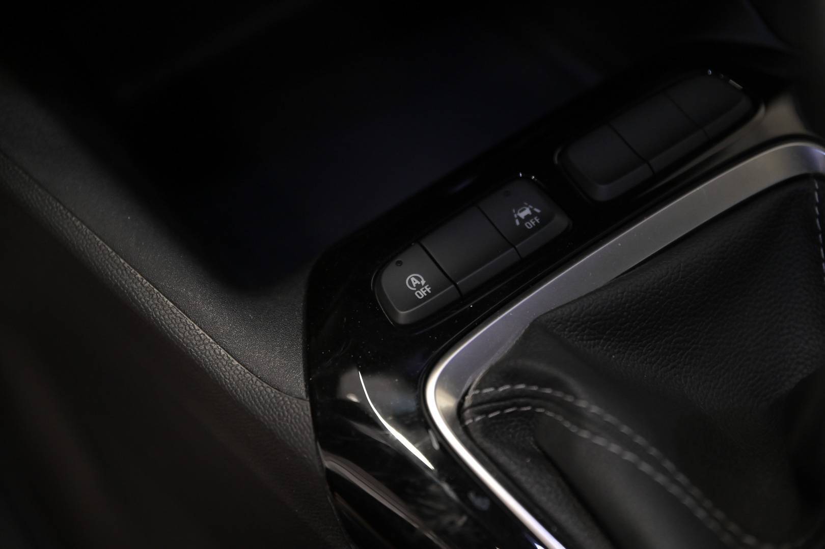 OPEL Corsa - Foto 21
