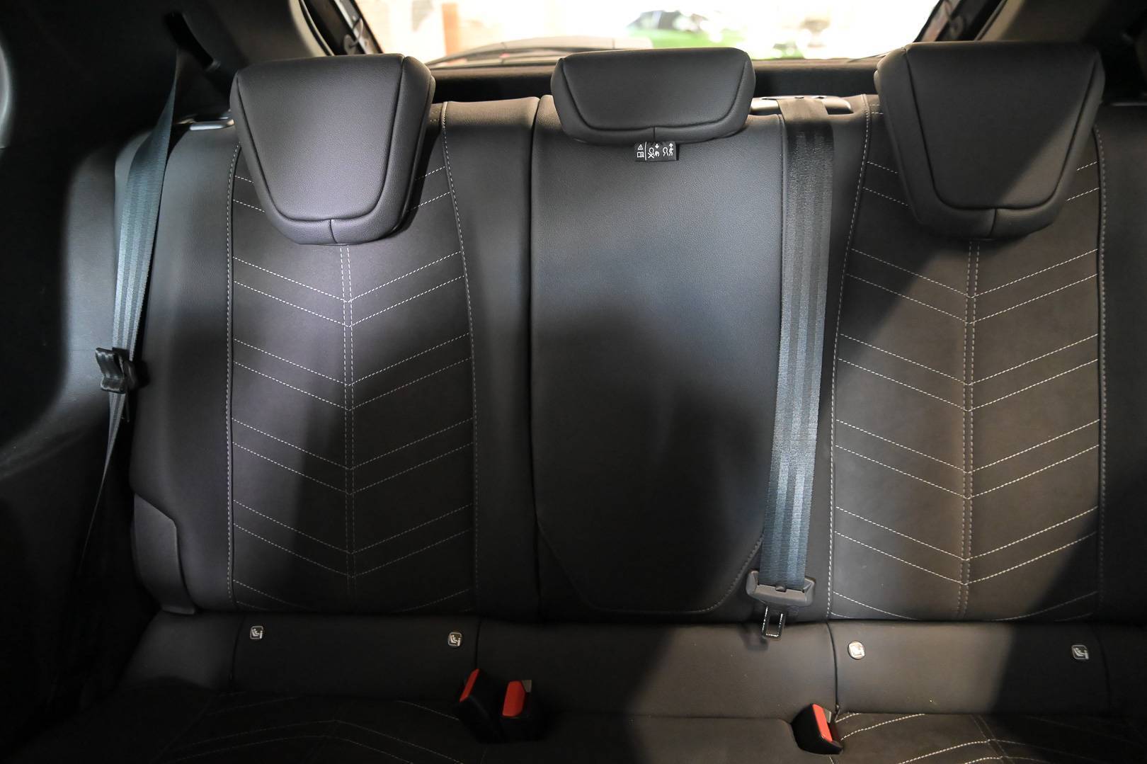 OPEL Corsa - Foto 25