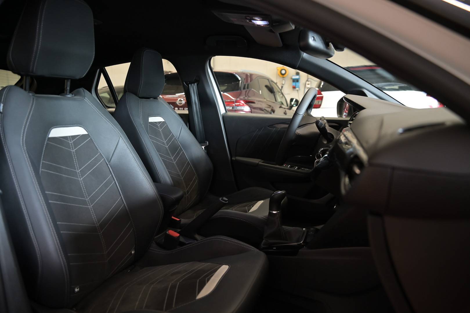 OPEL Corsa - Foto 27