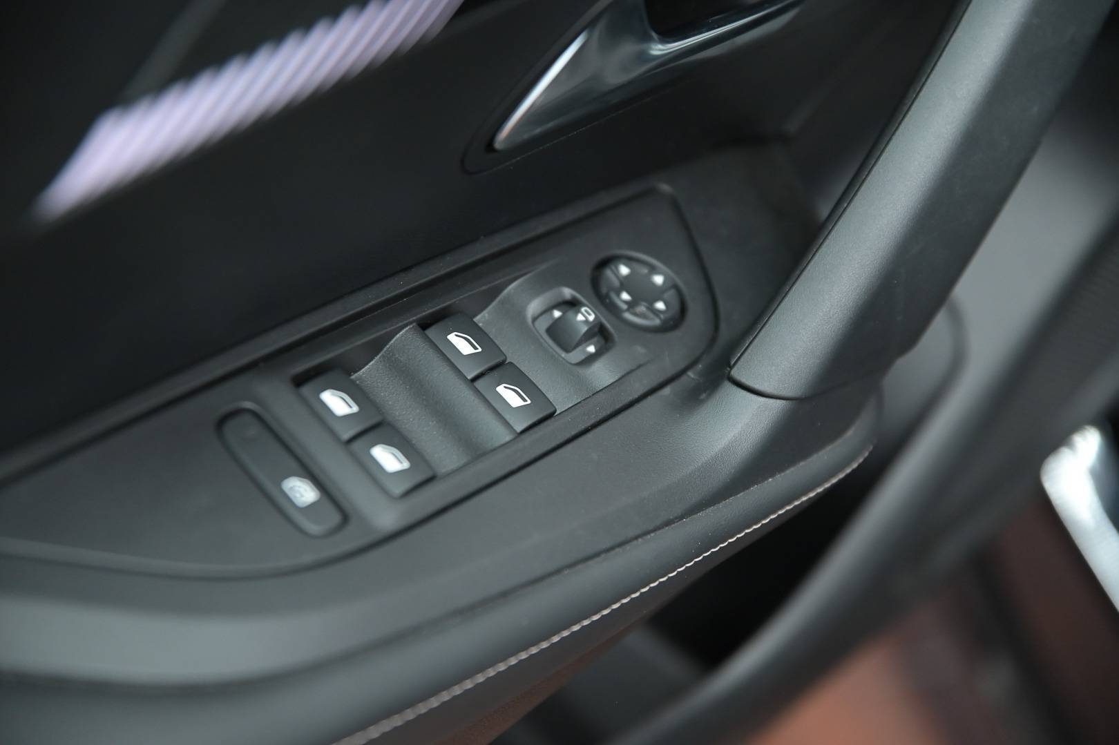 PEUGEOT 2008 - Foto 10